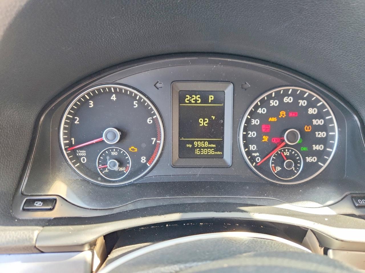 2010 Volkswagen Jetta Se Red vin: 3VWRZ7AJ2AM095105