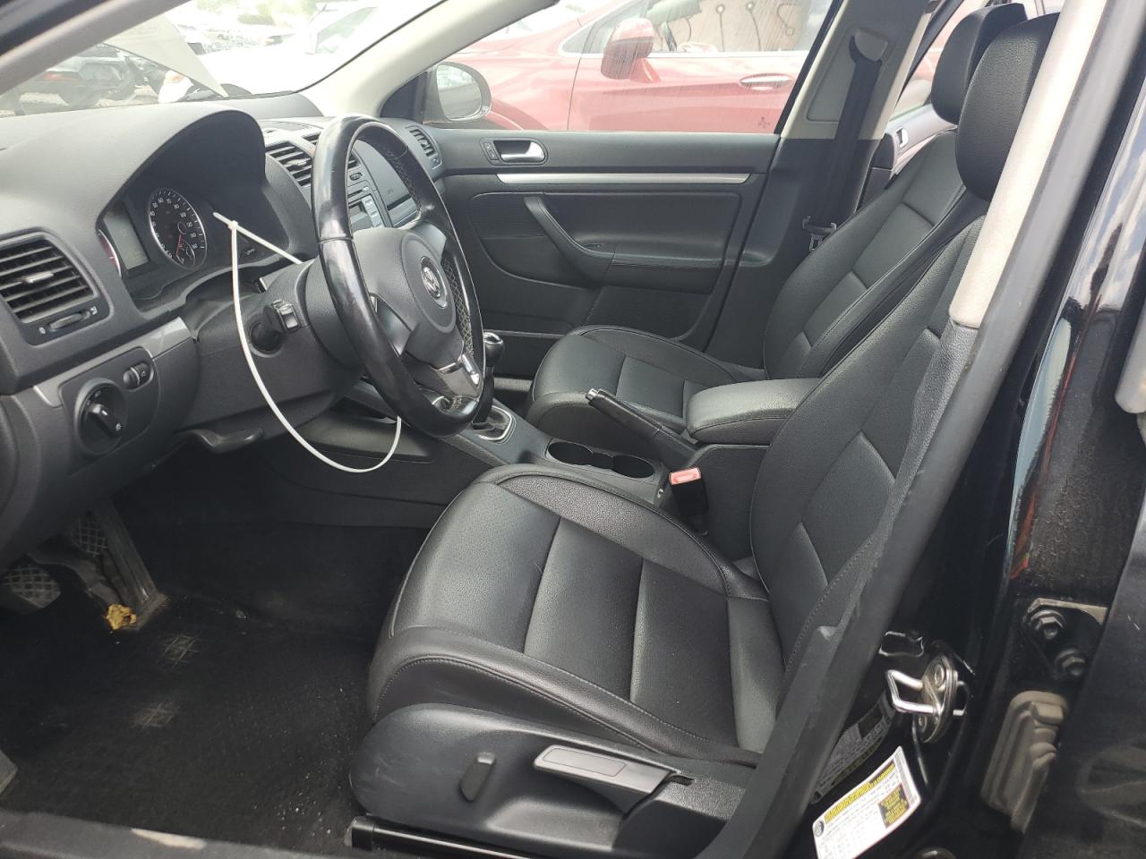 2010 Volkswagen Jetta Se Black vin: 3VWRZ7AJ2AM115983