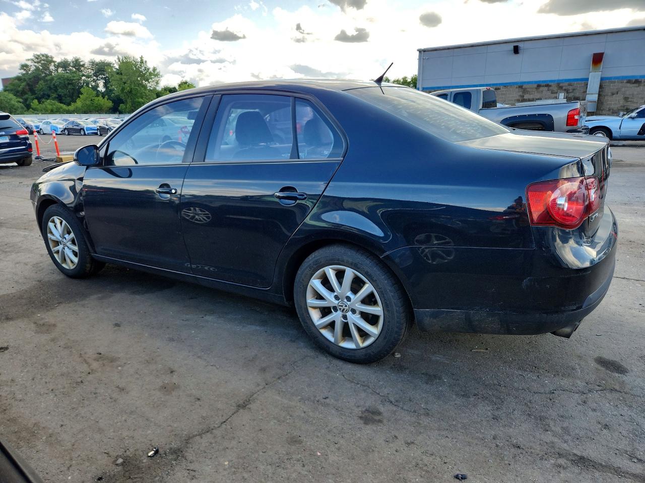 2010 Volkswagen Jetta Se Black vin: 3VWRZ7AJ2AM121878