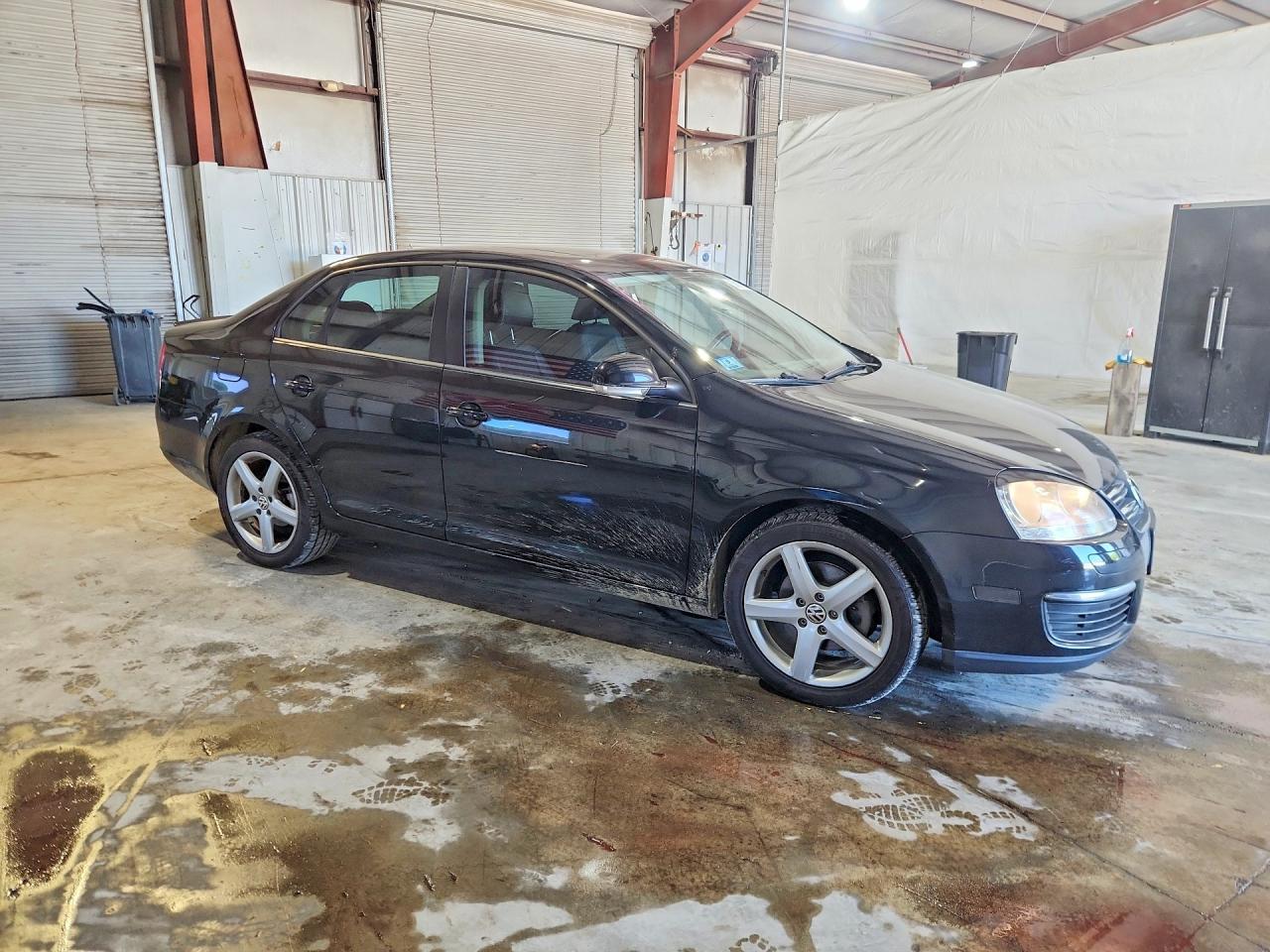 2010 Volkswagen Jetta Se Черный vin: 3VWRZ7AJ2AM148966