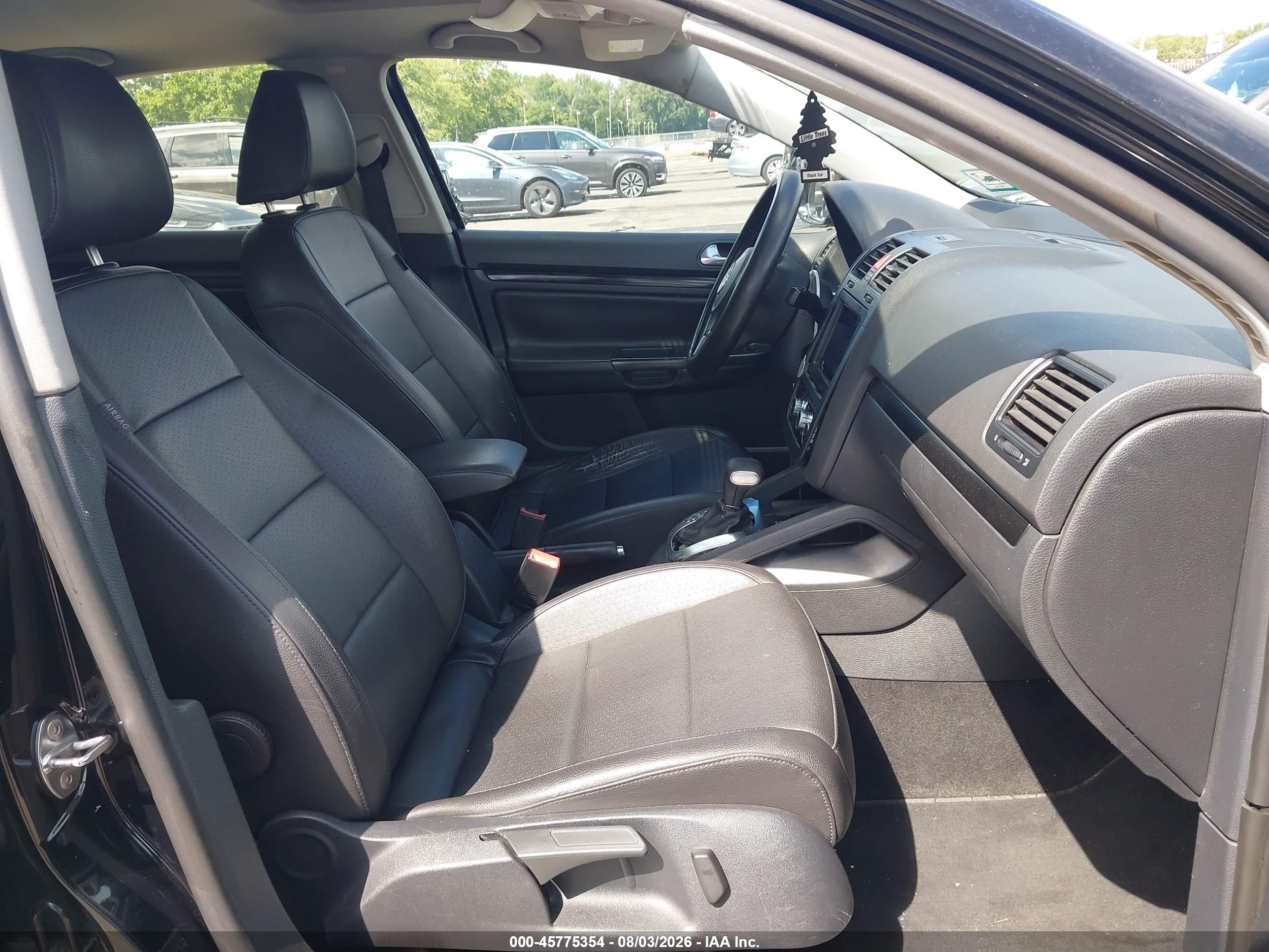 2010 Volkswagen Jetta Se Black vin: 3VWRZ7AJ4AM038615