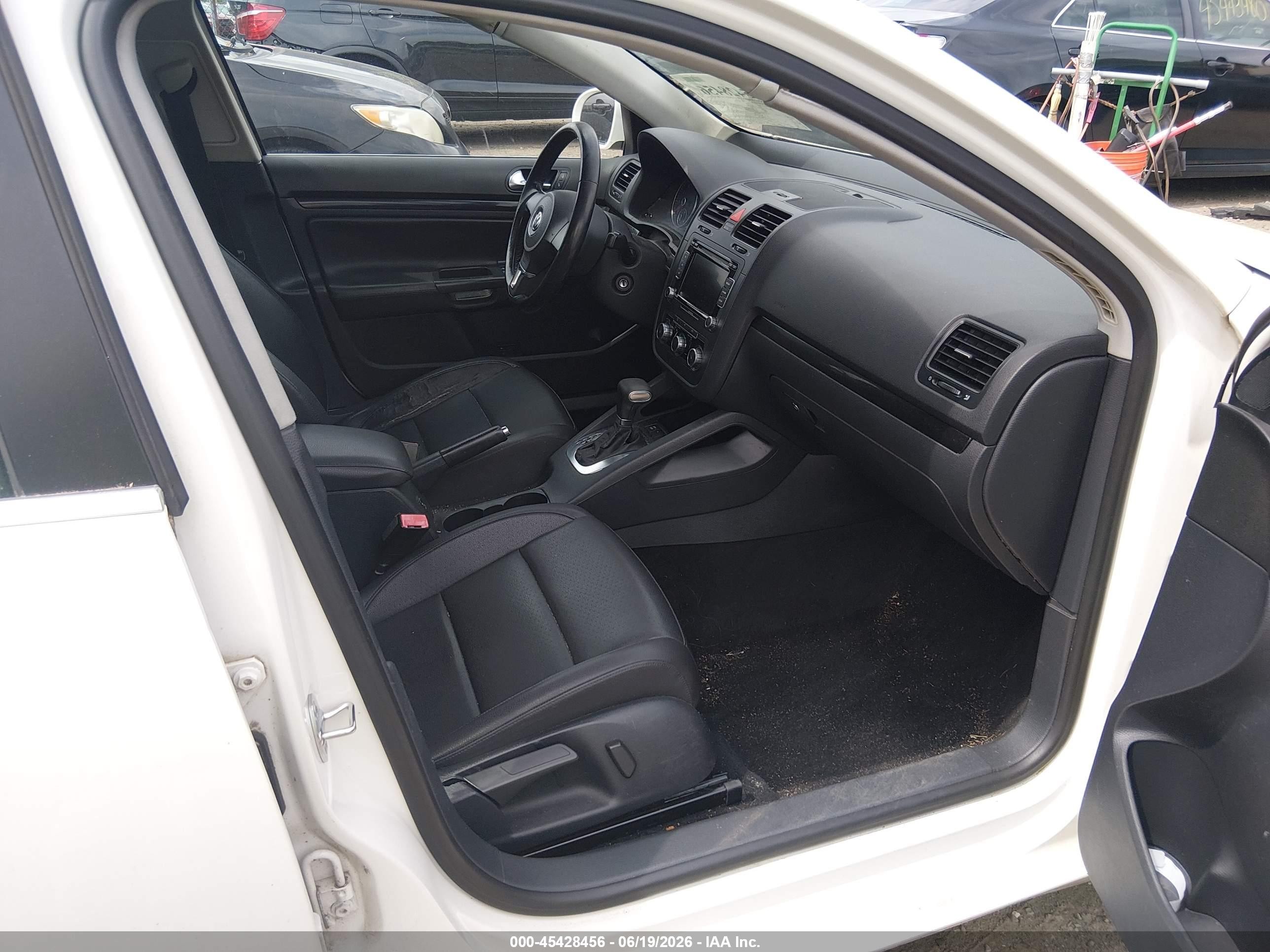 2010 Volkswagen Jetta Se White vin: 3VWRZ7AJ4AM059657