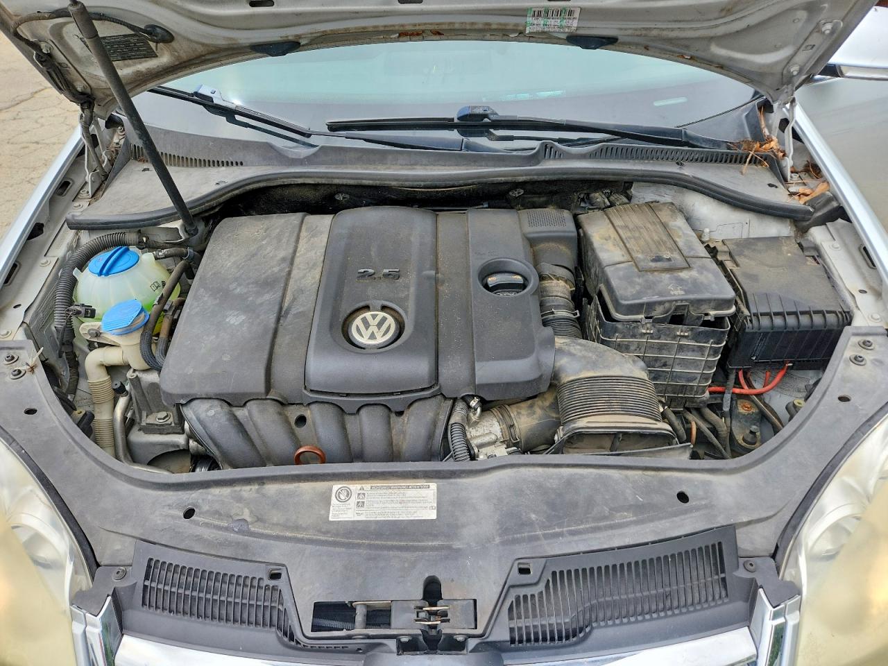 2010 Volkswagen Jetta Se Silver vin: 3VWRZ7AJ5AM016669