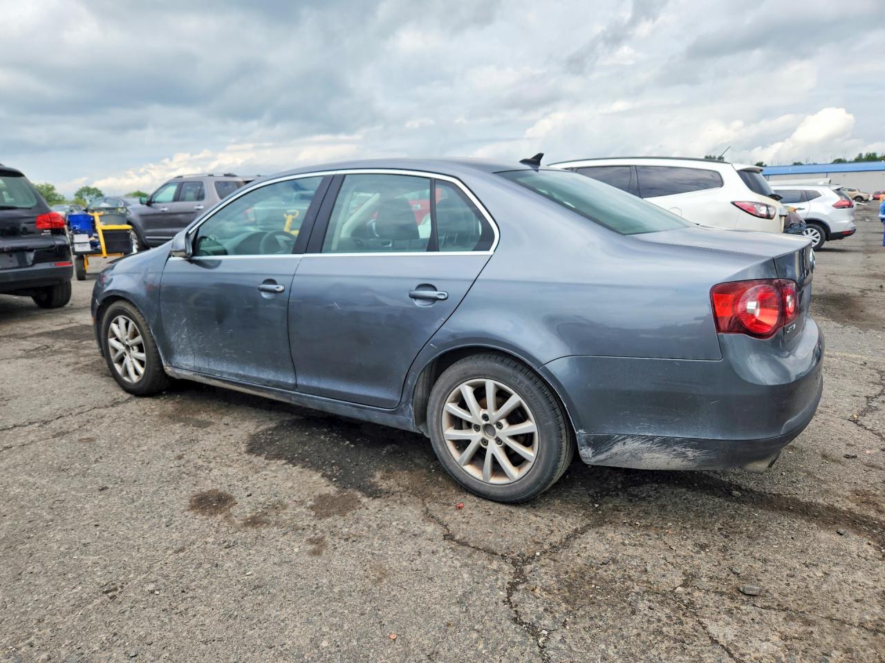 2010 Volkswagen Jetta Se Gray vin: 3VWRZ7AJ5AM050269