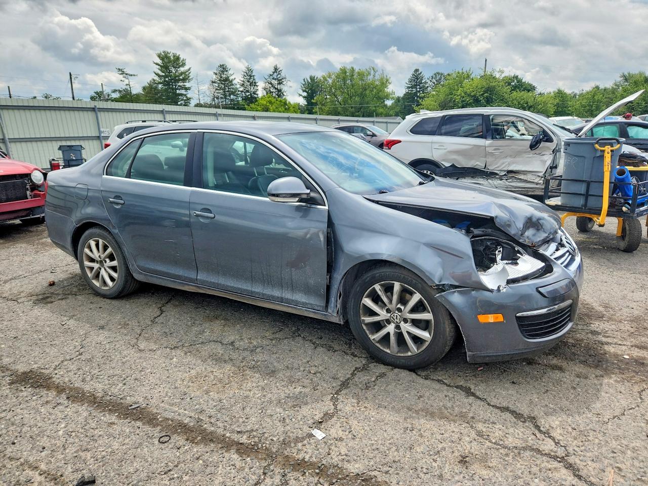 2010 Volkswagen Jetta Se Gray vin: 3VWRZ7AJ5AM050269