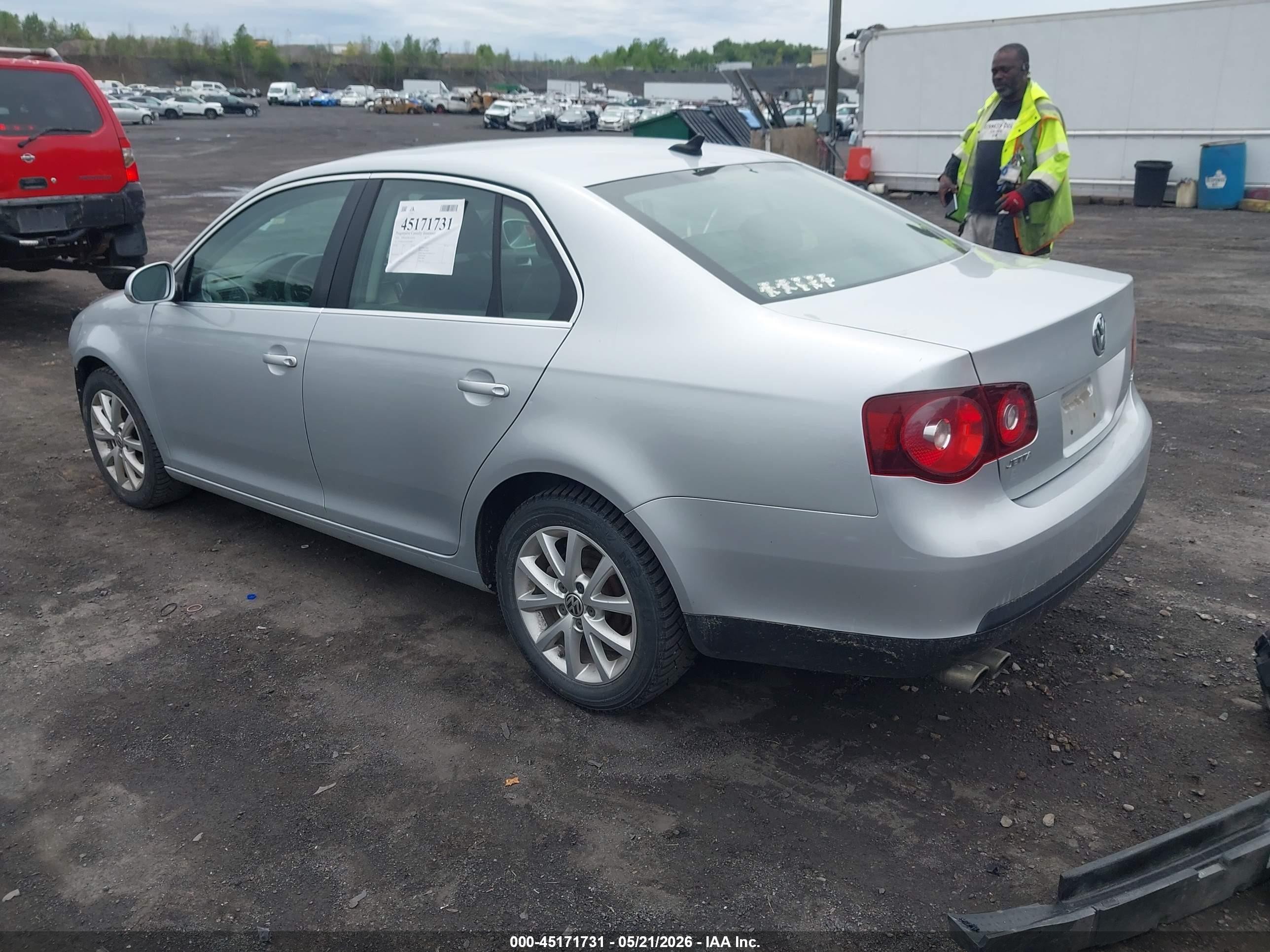 2010 Volkswagen Jetta Se Silver vin: 3VWRZ7AJ6AM035988
