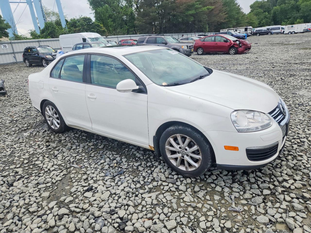 2010 Volkswagen Jetta Se Белый vin: 3VWRZ7AJ7AM144928