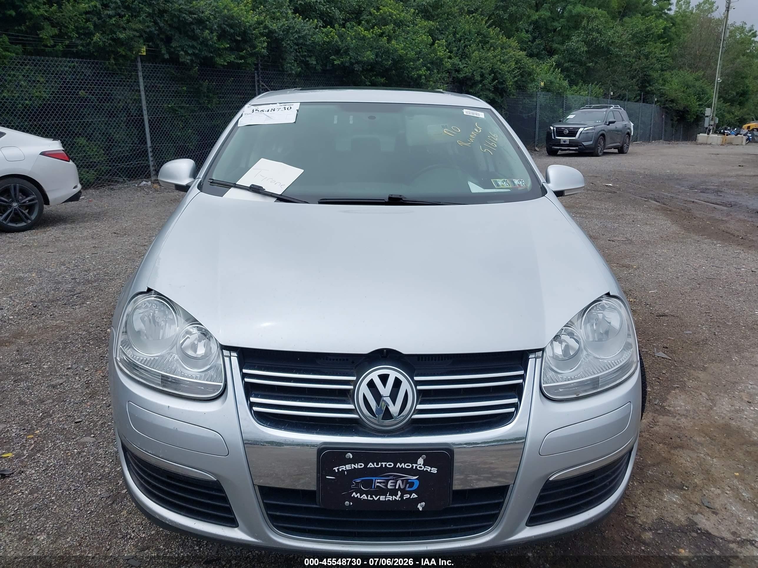 2010 Volkswagen Jetta Limited Edition Silver vin: 3VWRZ7AJ7AM158232