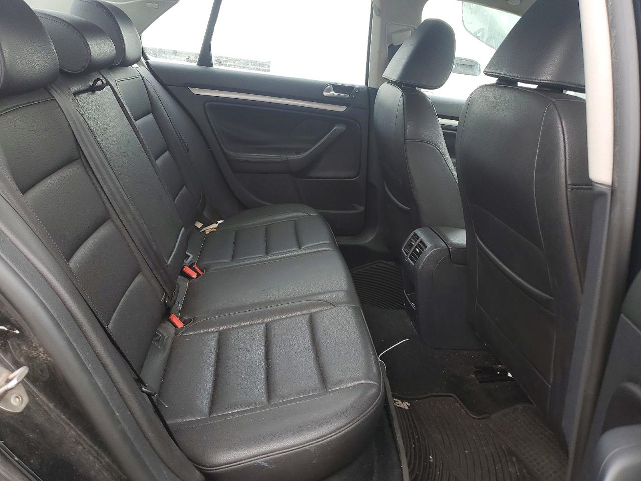 2010 Volkswagen Jetta Se Black vin: 3VWRZ7AJ7AM167819