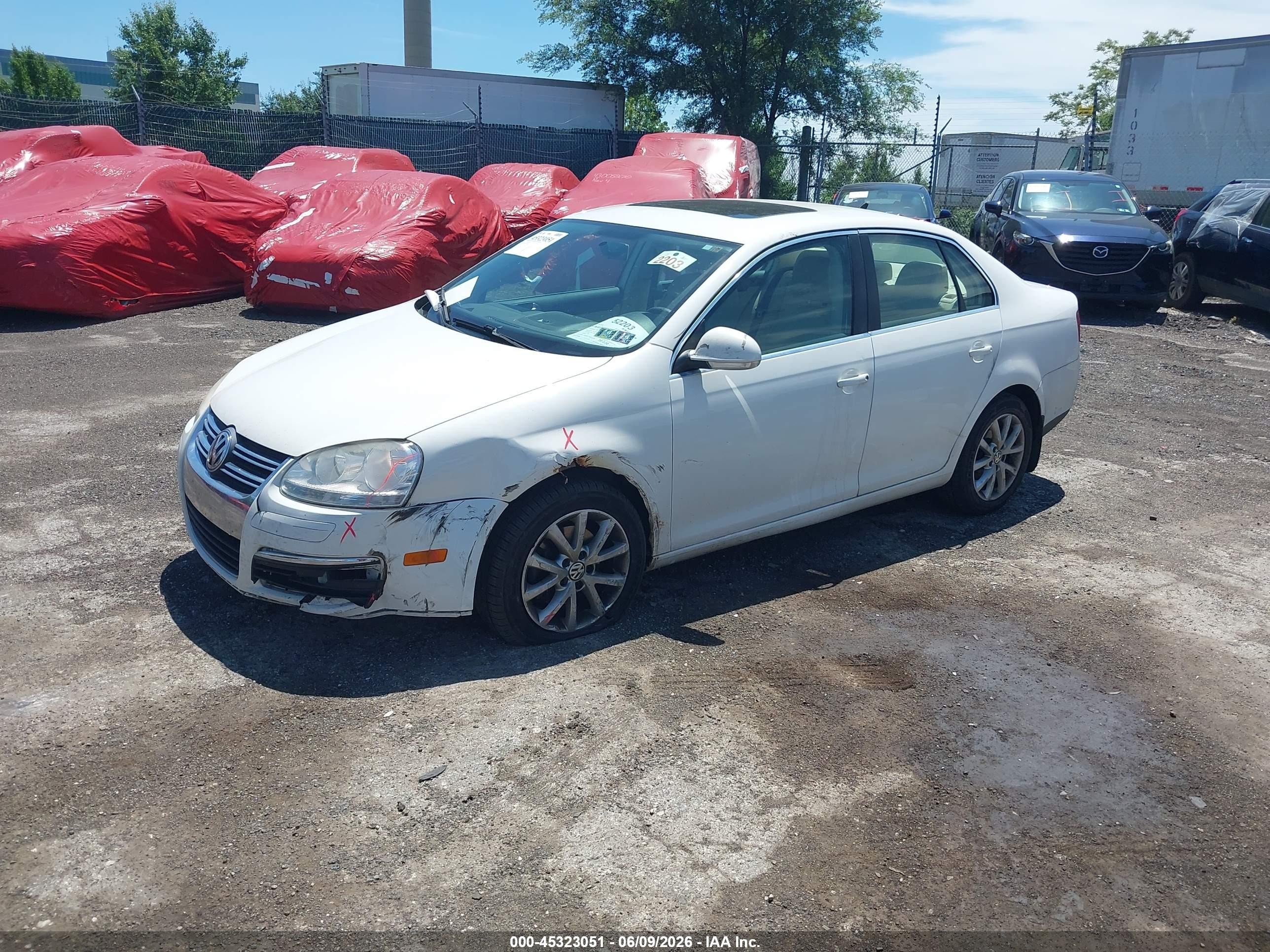 2010 Volkswagen Jetta Se White vin: 3VWRZ7AJ8AM037709