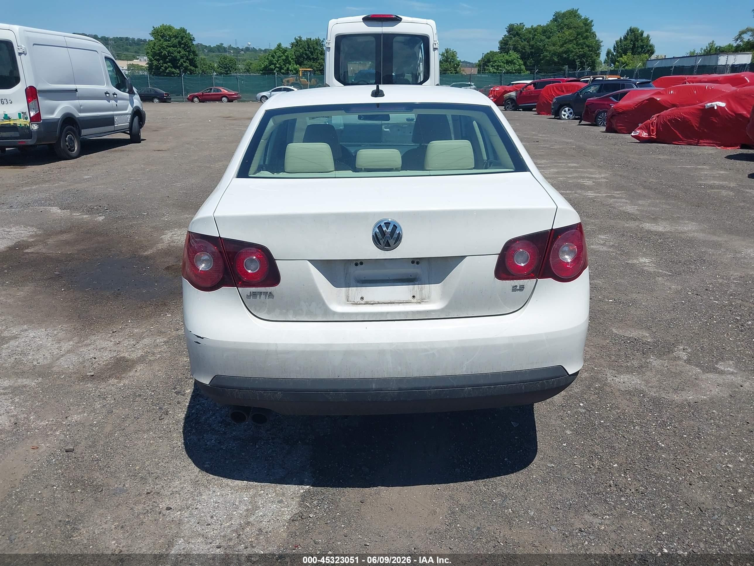2010 Volkswagen Jetta Se White vin: 3VWRZ7AJ8AM037709