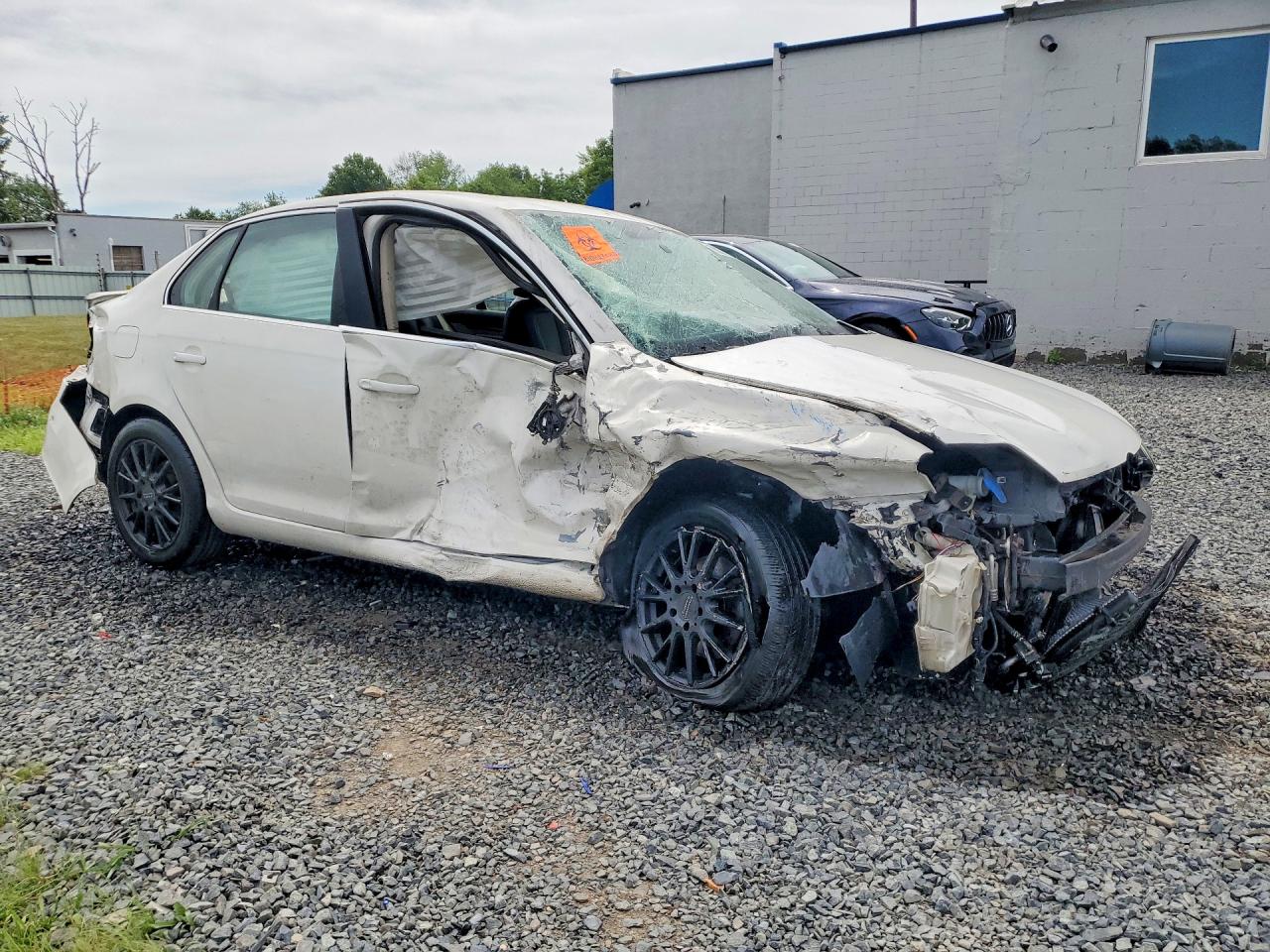2010 Volkswagen Jetta Se White vin: 3VWRZ7AJ8AM043798