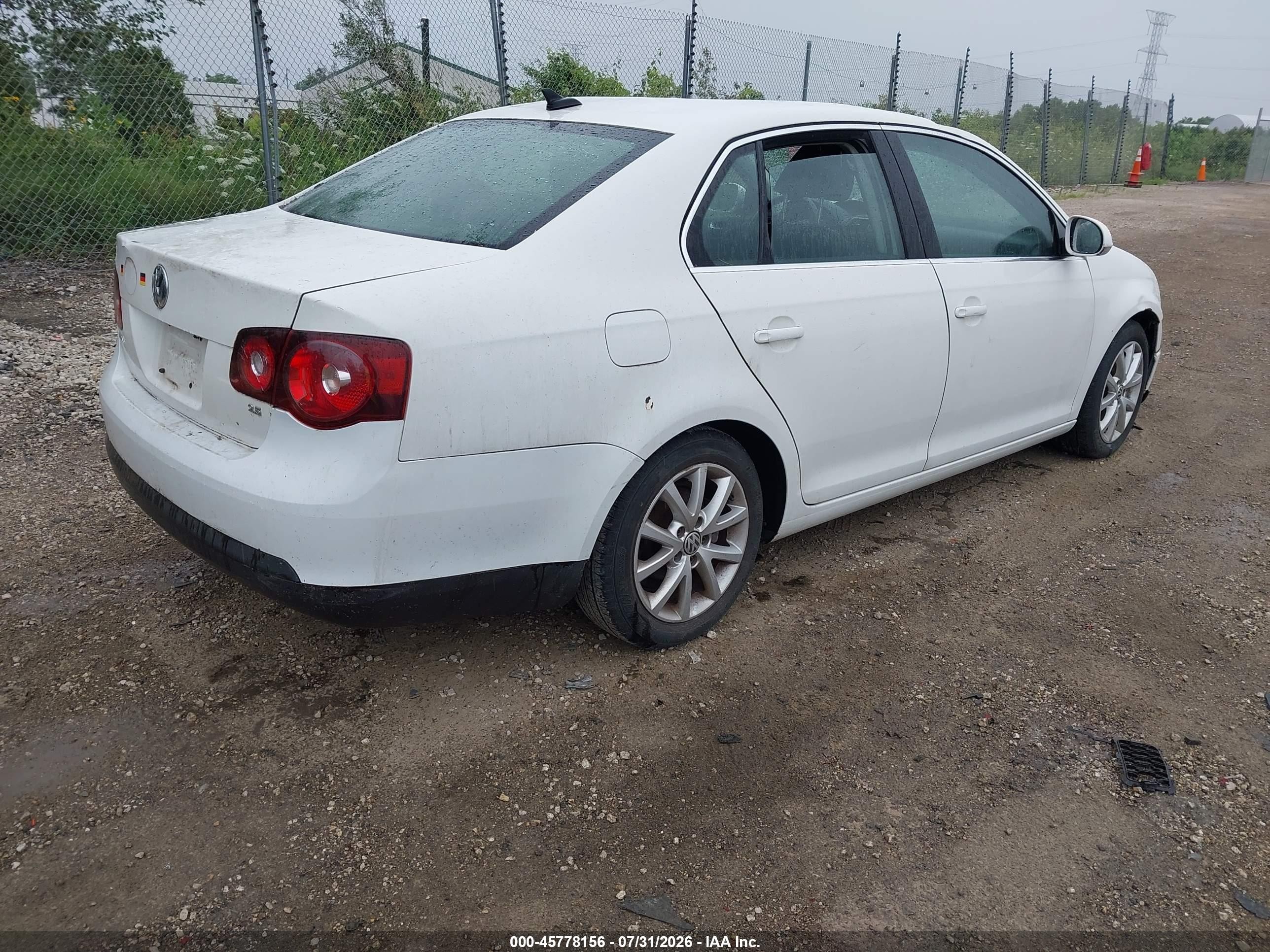 2010 Volkswagen Jetta Se Белый vin: 3VWRZ7AJ8AM049908