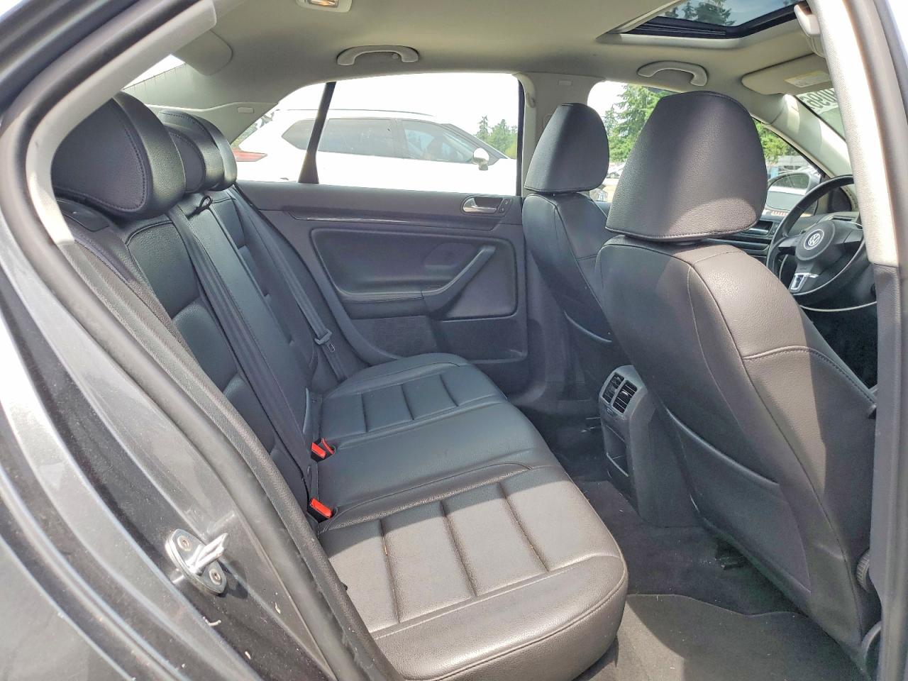 2010 Volkswagen Jetta Se Серый vin: 3VWRZ7AJ8AM050735