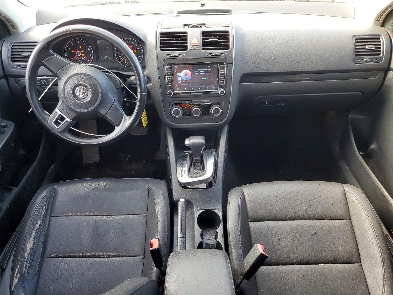 2010 Volkswagen Jetta Se Белый vin: 3VWRZ7AJ8AM052422