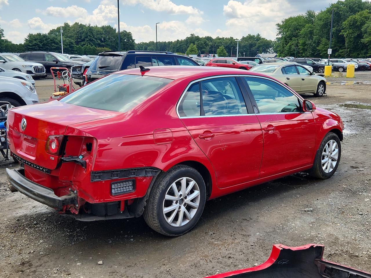 2010 Volkswagen Jetta Se Red vin: 3VWRZ7AJ8AM056843