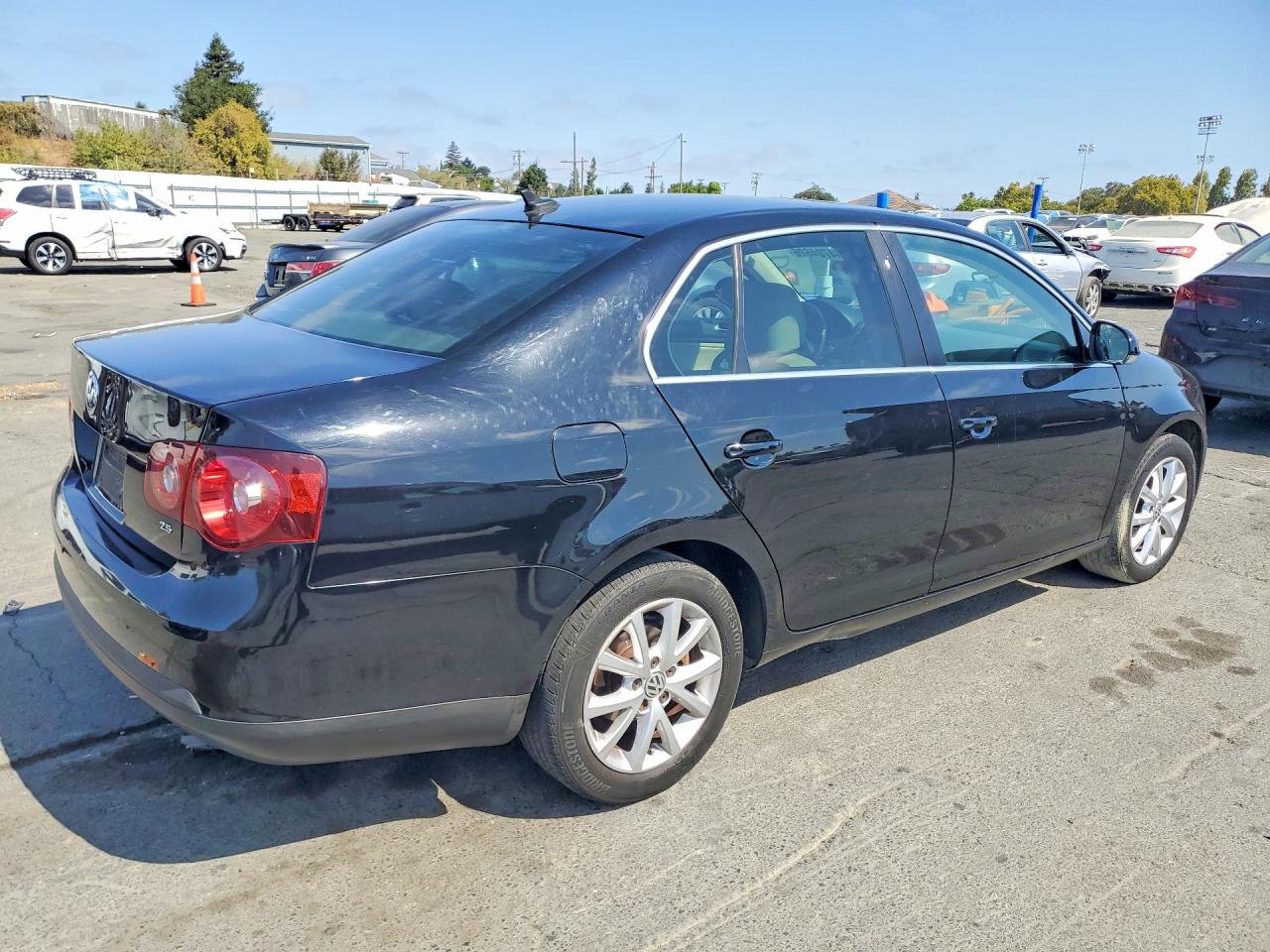 2010 Volkswagen Jetta Se Черный vin: 3VWRZ7AJ9AM036343