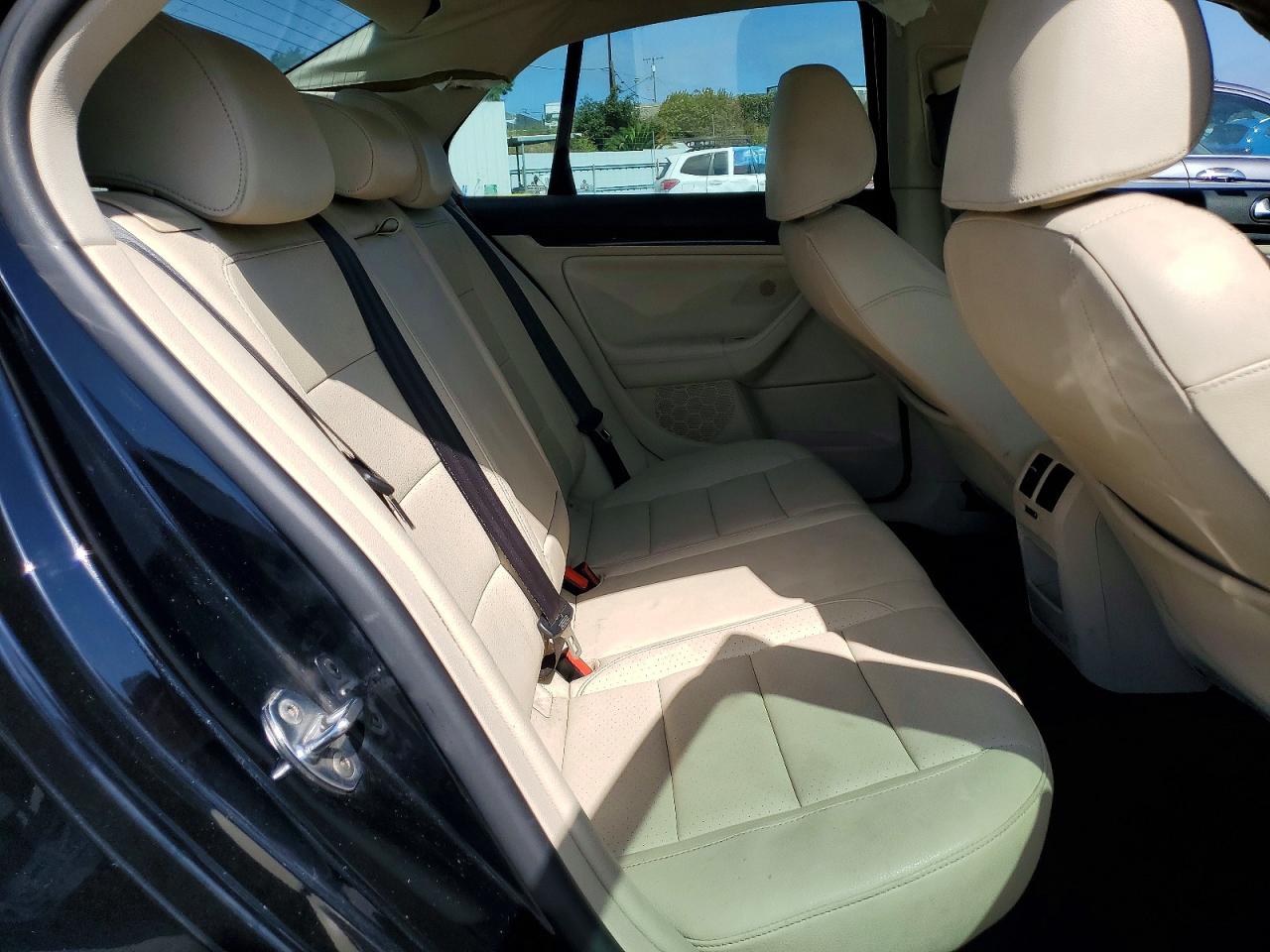 2010 Volkswagen Jetta Se Черный vin: 3VWRZ7AJ9AM036343