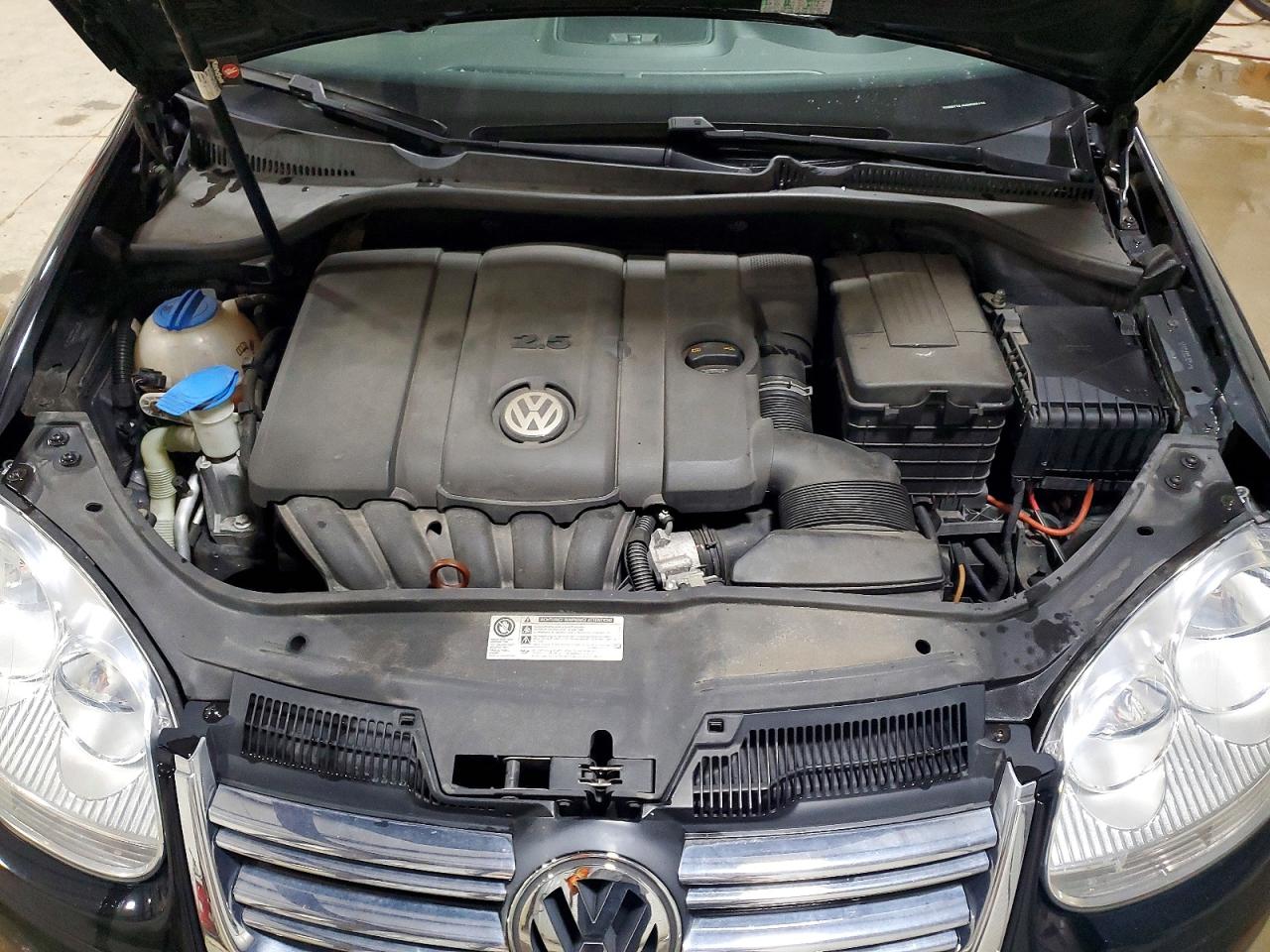 2010 Volkswagen Jetta Se Черный vin: 3VWRZ7AJ9AM065129