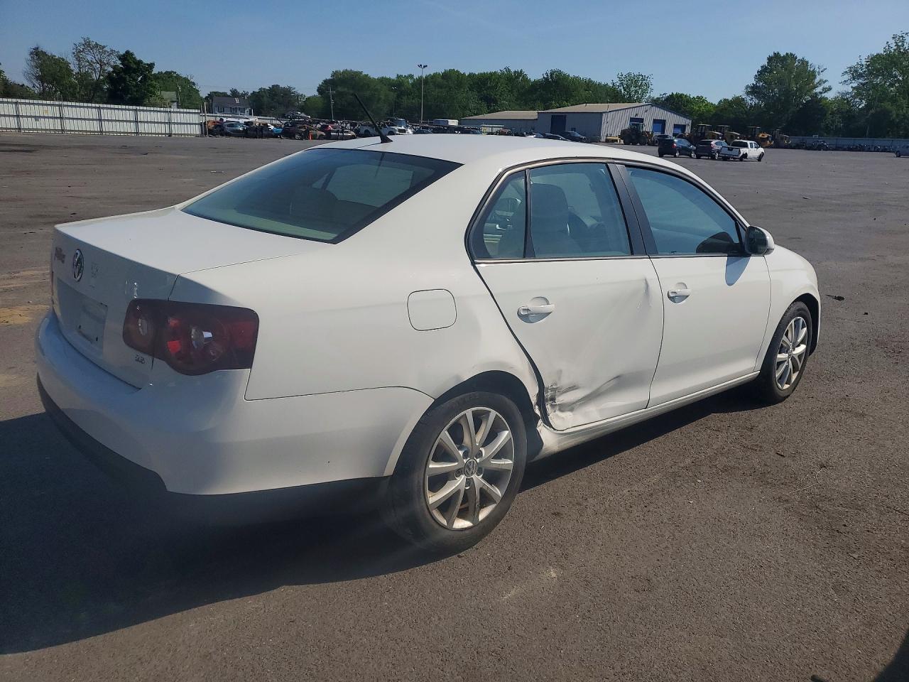 2010 Volkswagen Jetta Se White vin: 3VWRZ7AJ9AM119304