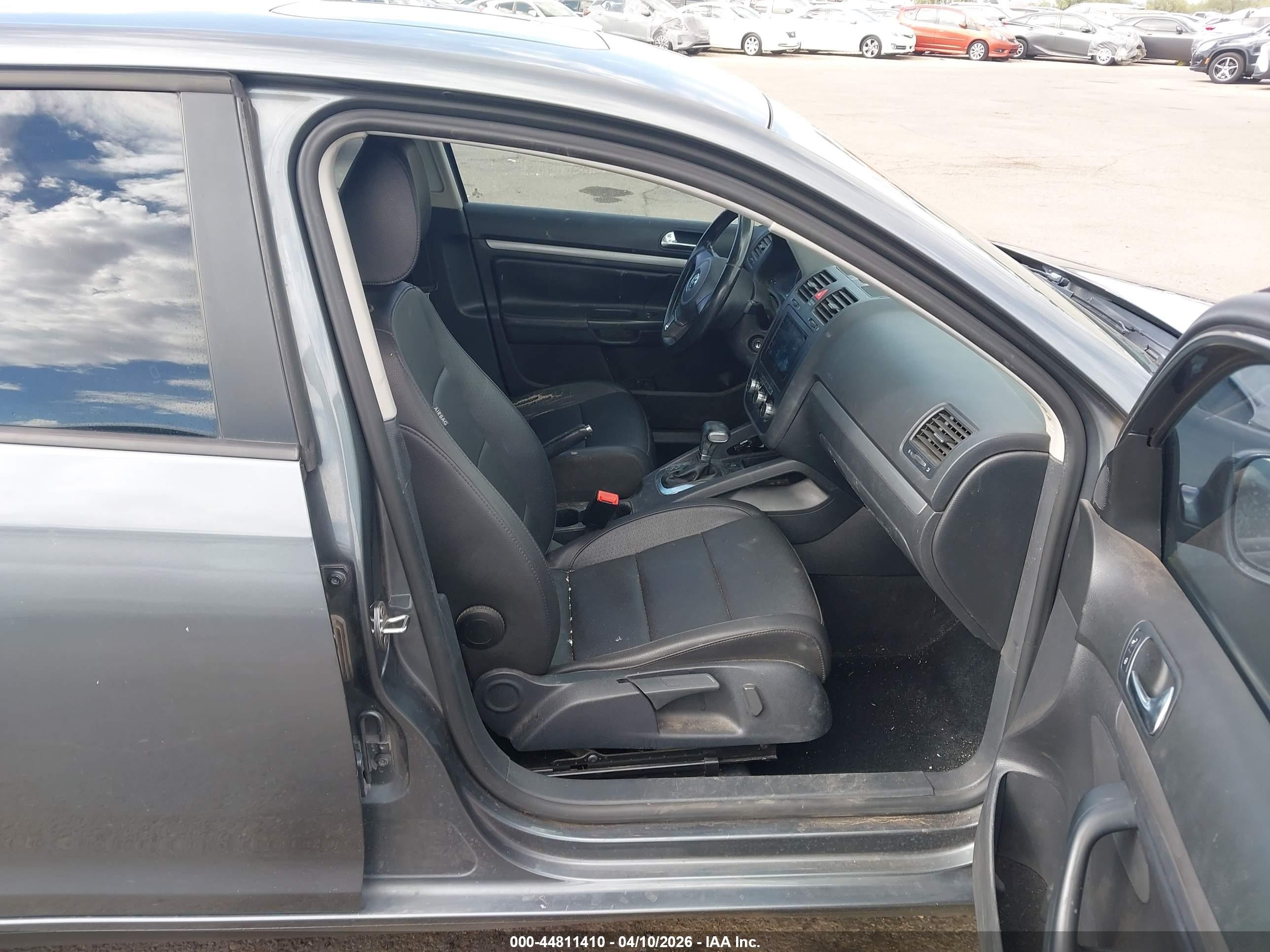 2010 Volkswagen Jetta Limited Edition Gray vin: 3VWRZ7AJXAM138489