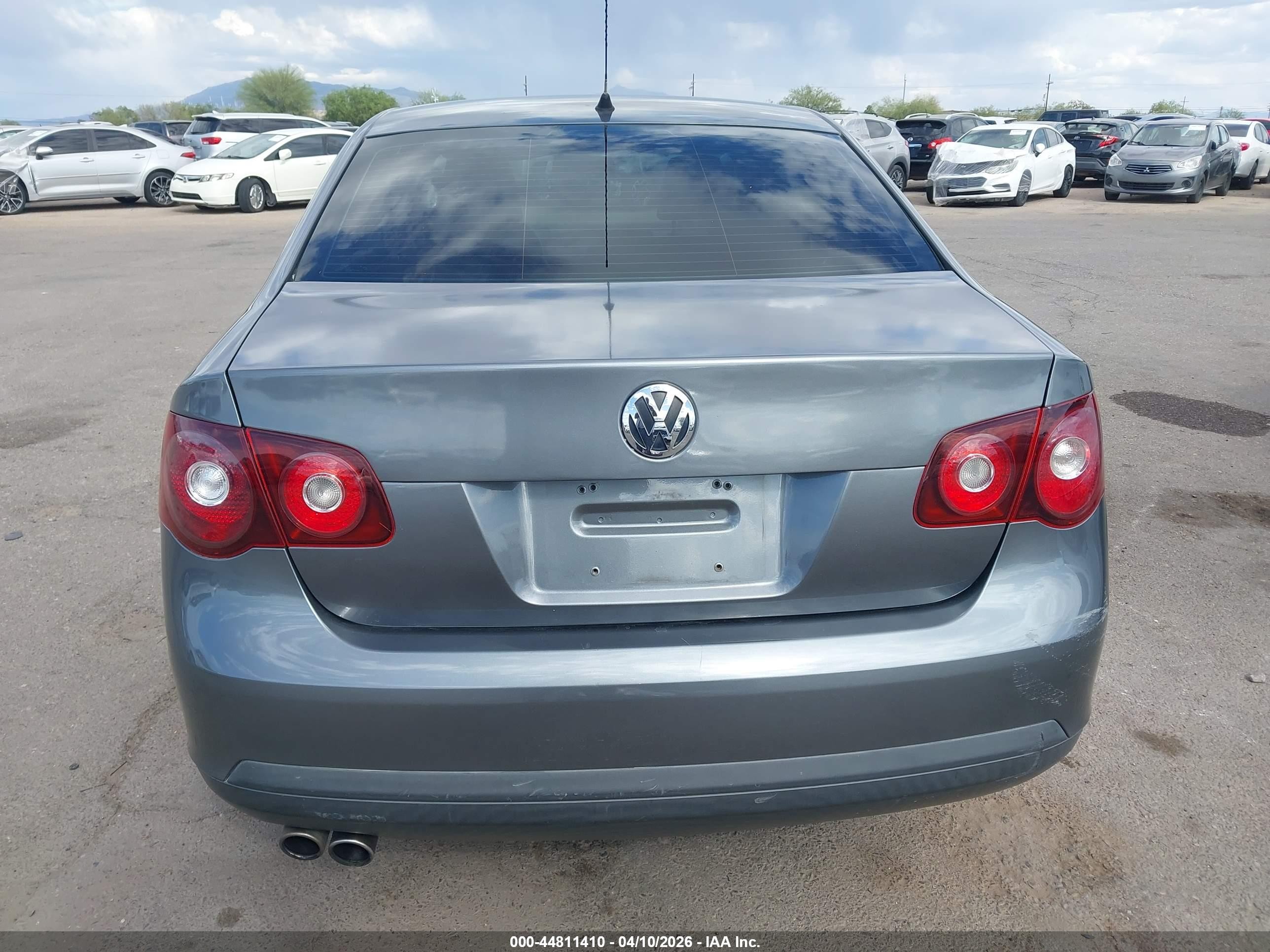 2010 Volkswagen Jetta Limited Edition Gray vin: 3VWRZ7AJXAM138489
