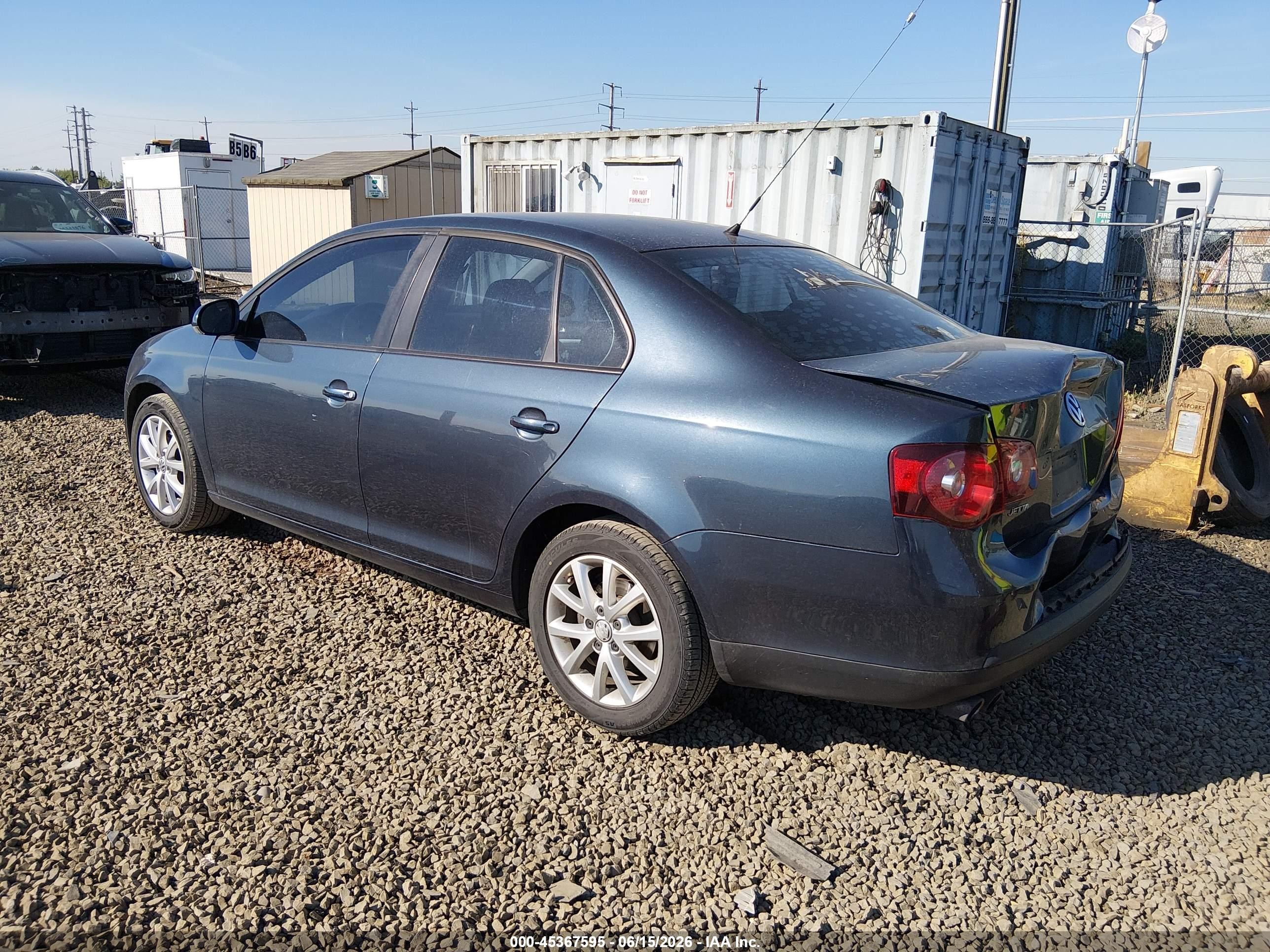 2010 Volkswagen Jetta Limited Edition Dark Blue vin: 3VWRZ7AJXAM139027
