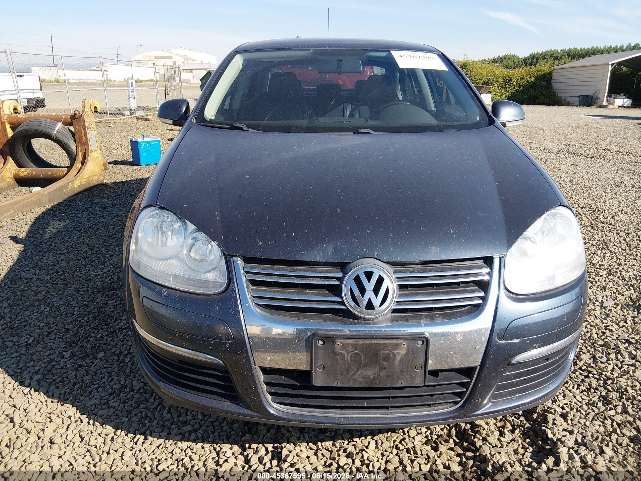 2010 Volkswagen Jetta Limited Edition Dark Blue vin: 3VWRZ7AJXAM139027