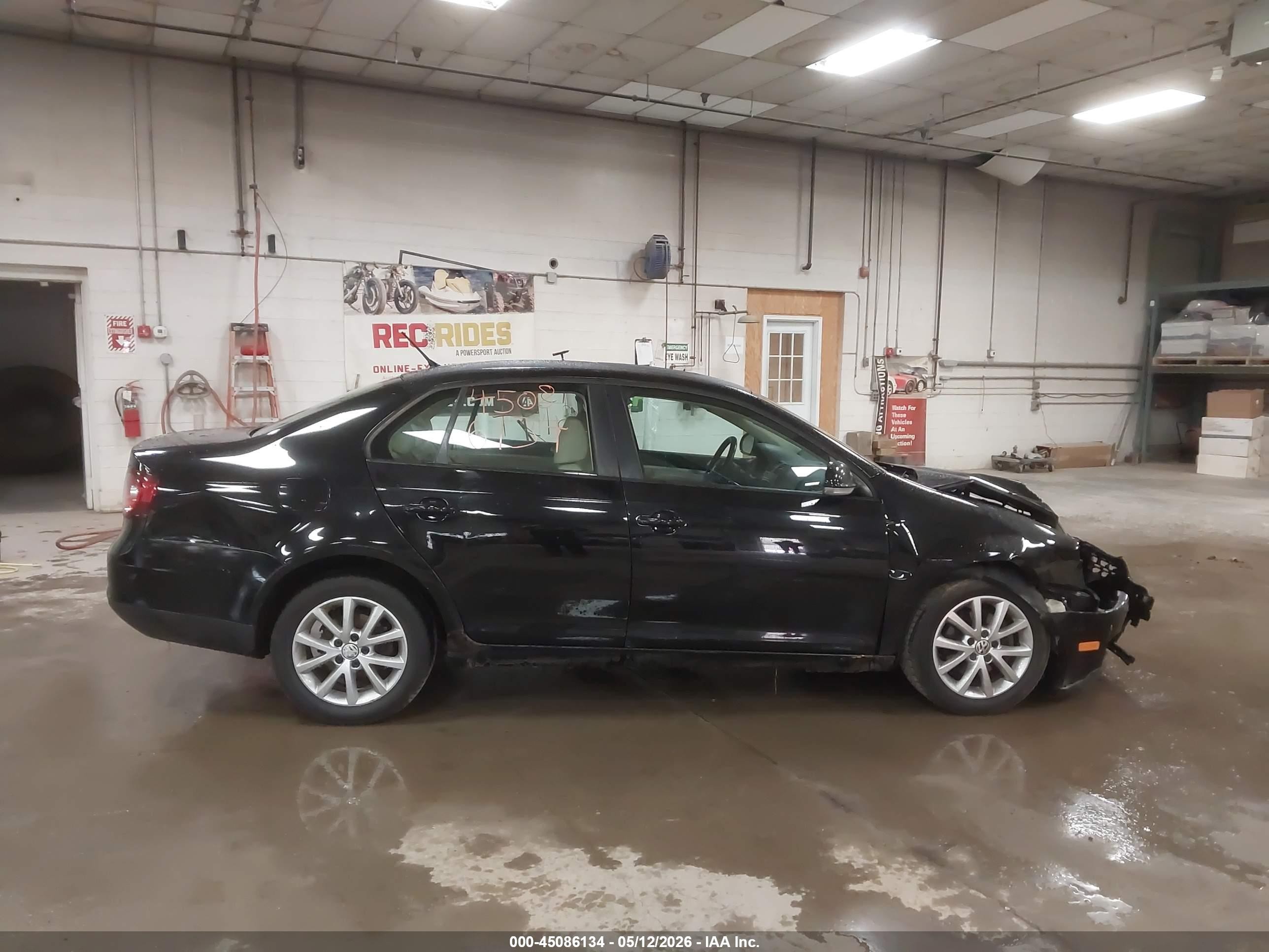 2010 Volkswagen Jetta Limited Edition Black vin: 3VWRZ7AJXAM157284