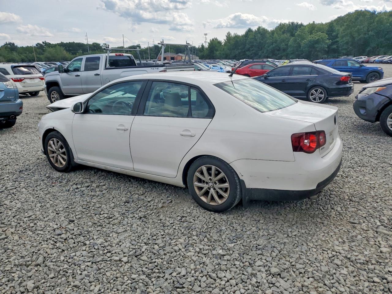 2010 Volkswagen Jetta Se White vin: 3VWRZ7AJXAM164753