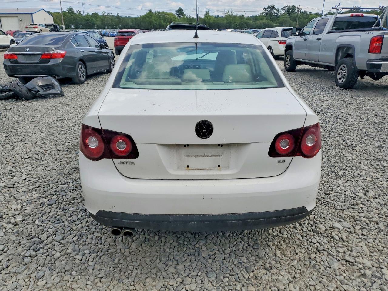 2010 Volkswagen Jetta Se White vin: 3VWRZ7AJXAM164753