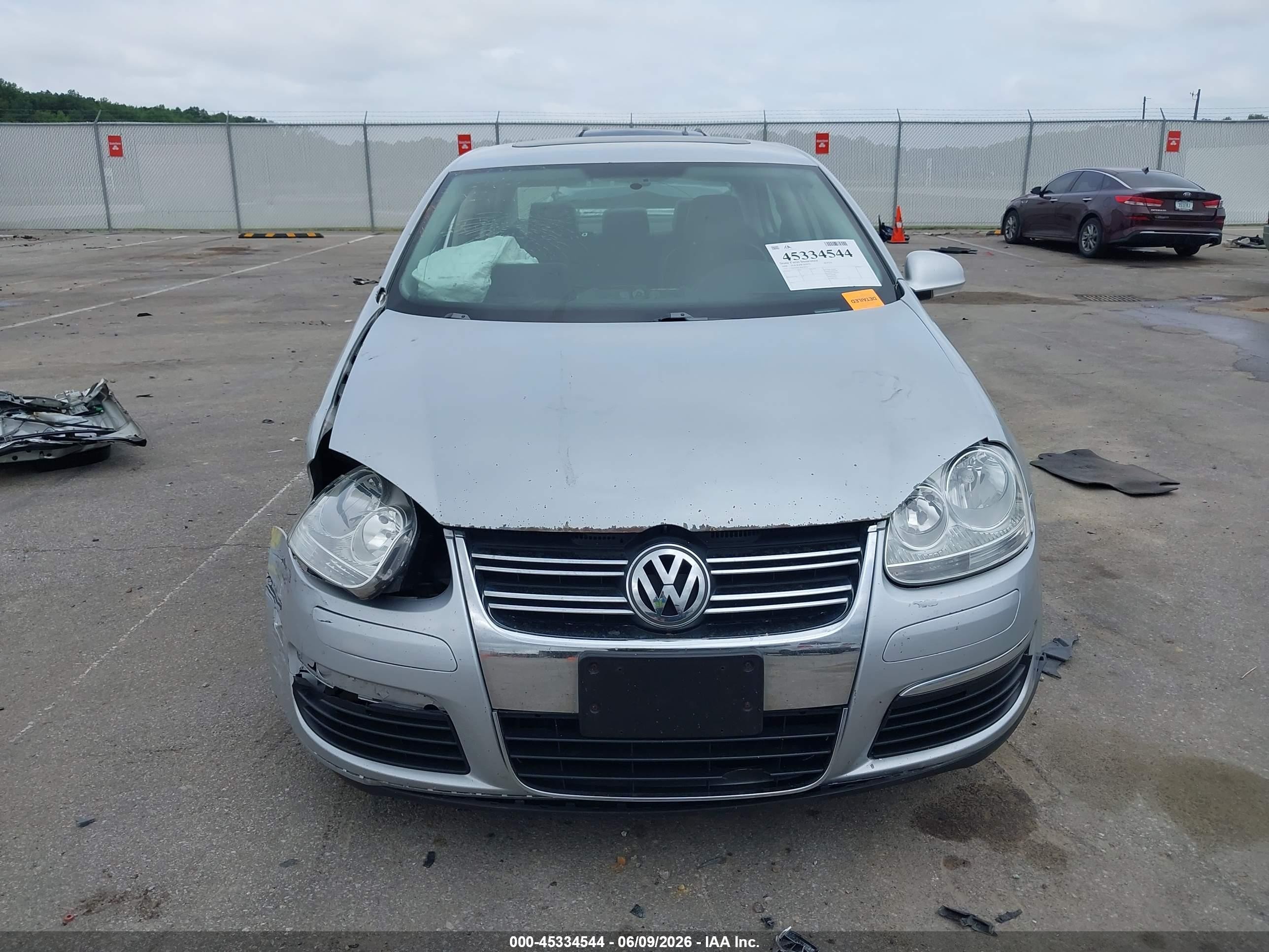 2008 Volkswagen Jetta Se/sel Silver vin: 3VWRZ81K78M183611