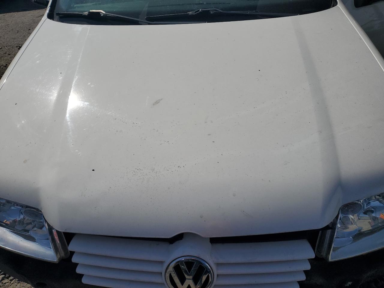 1999 Volkswagen Jetta Gls White vin: 3VWSA29M1XM115721