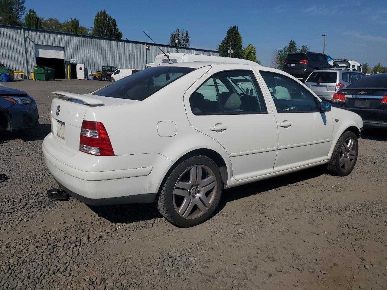 1999 Volkswagen Jetta Gls White vin: 3VWSA29M1XM115721
