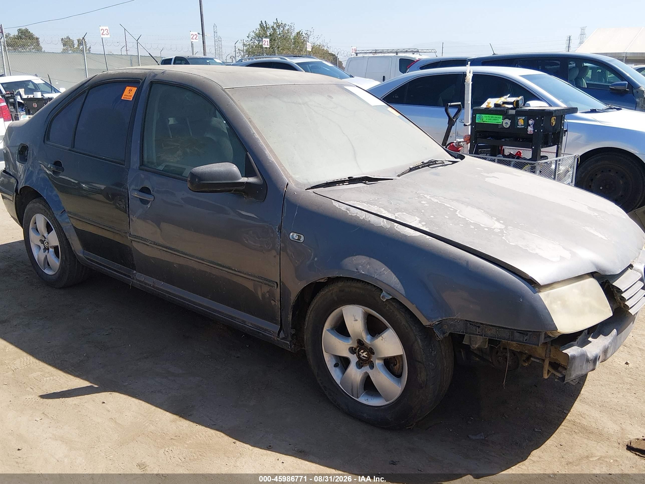 3VWSA69M94M037028