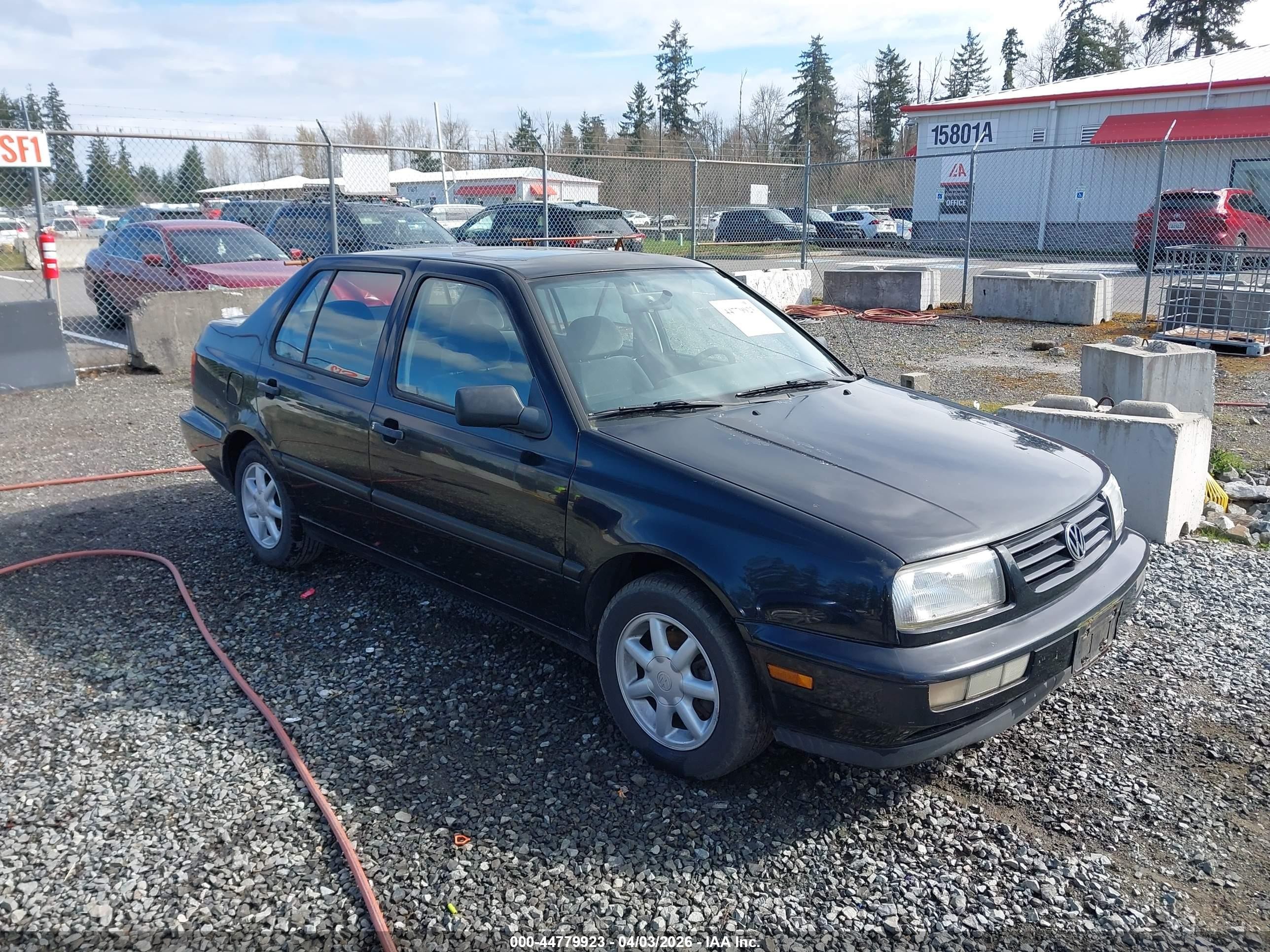 1997 Volkswagen Jetta Gls Black vin: 3VWSA81H0VM013566