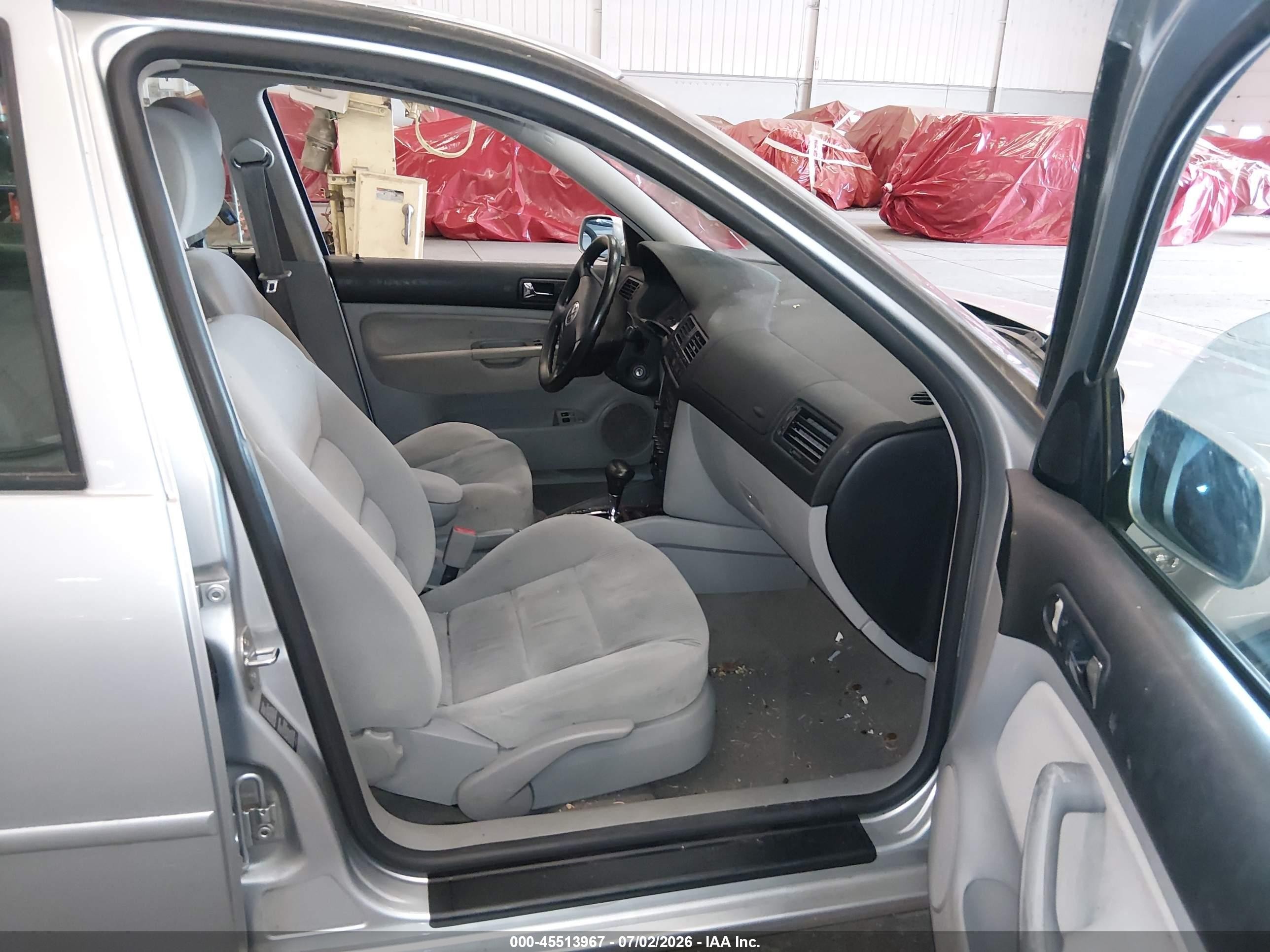 2002 Volkswagen Jetta Gls Silver vin: 3VWSB69M02M058876