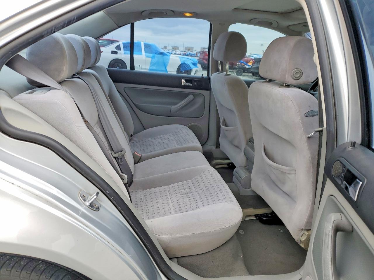 2002 Volkswagen Jetta Gls Серебряный vin: 3VWSB69M22M160695