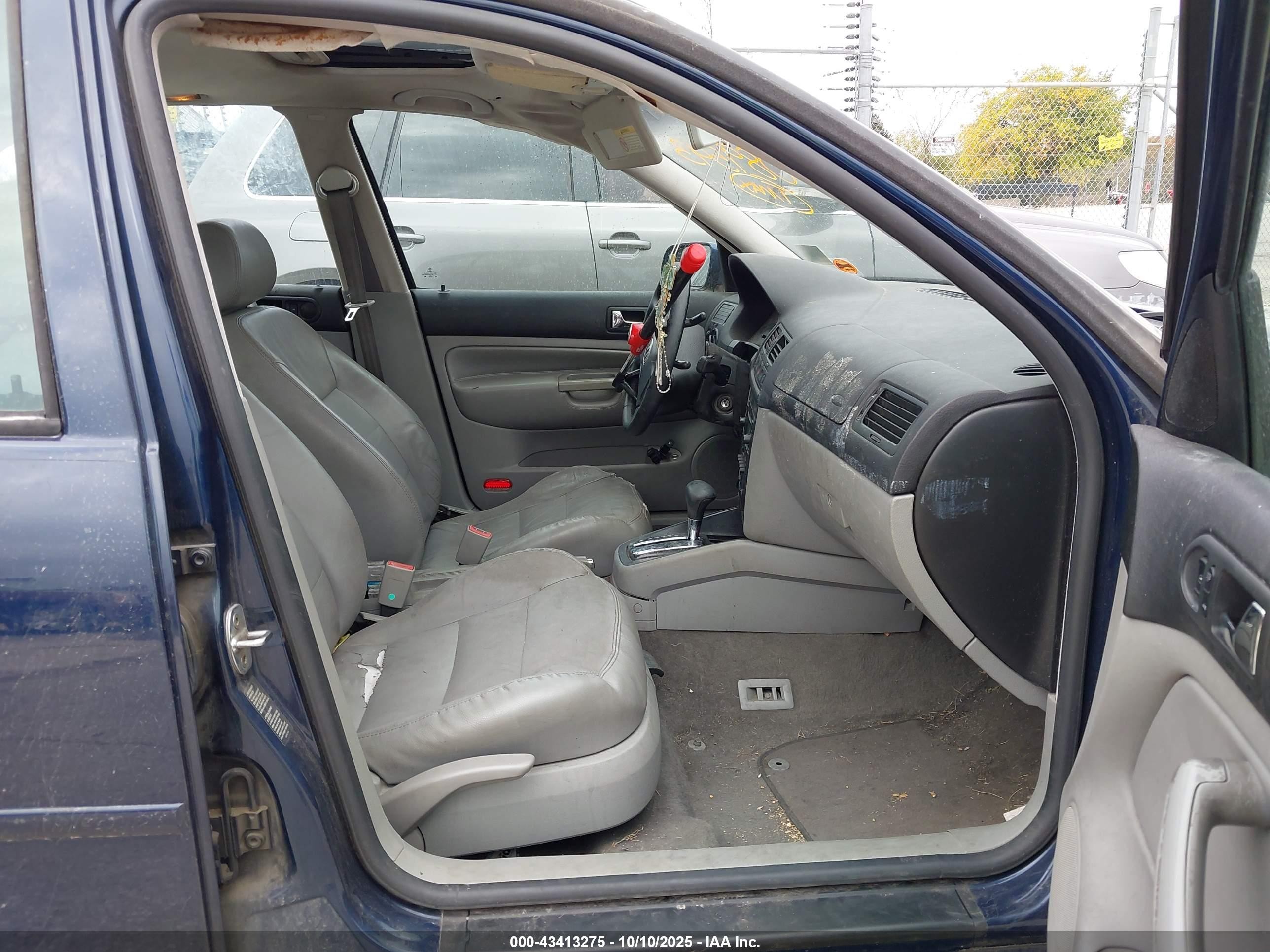 2002 Volkswagen Jetta Gls Dark Blue vin: 3VWSB69M72M089543