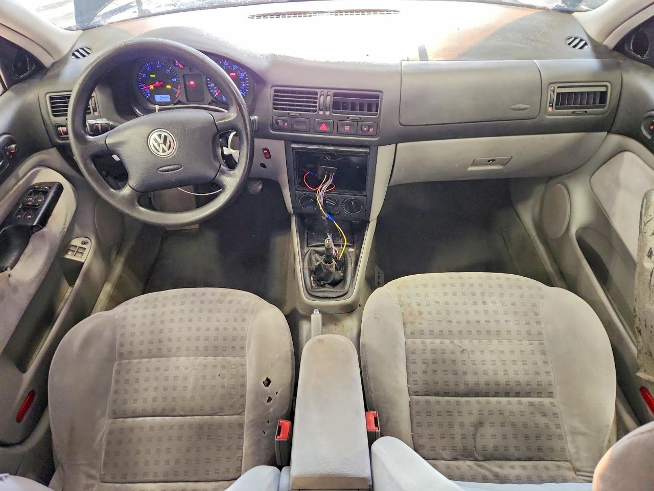 2002 Volkswagen Jetta Gls Blue vin: 3VWSB69M82M115633