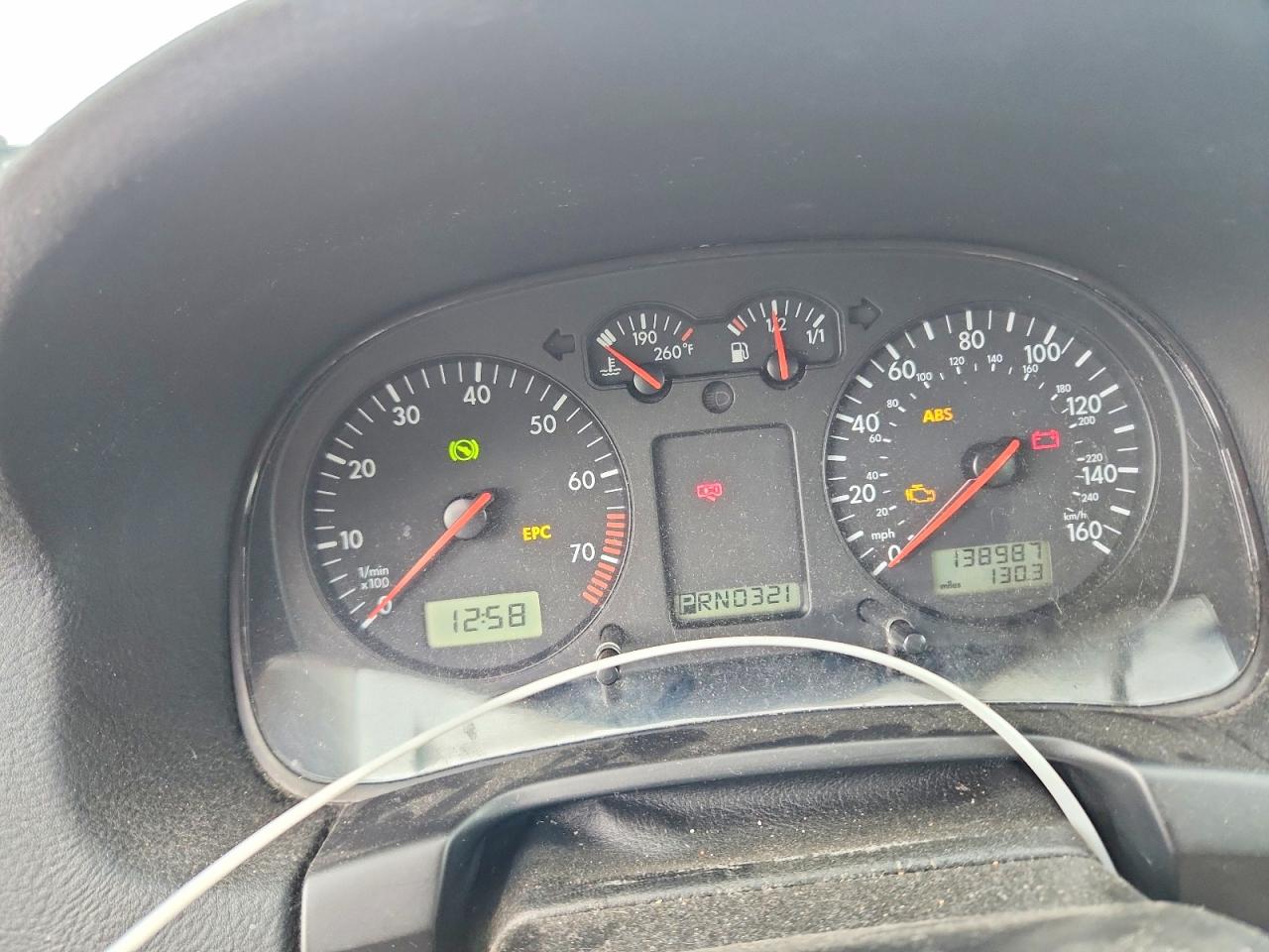 2002 Volkswagen Jetta Gls Red vin: 3VWSB69M82M166193