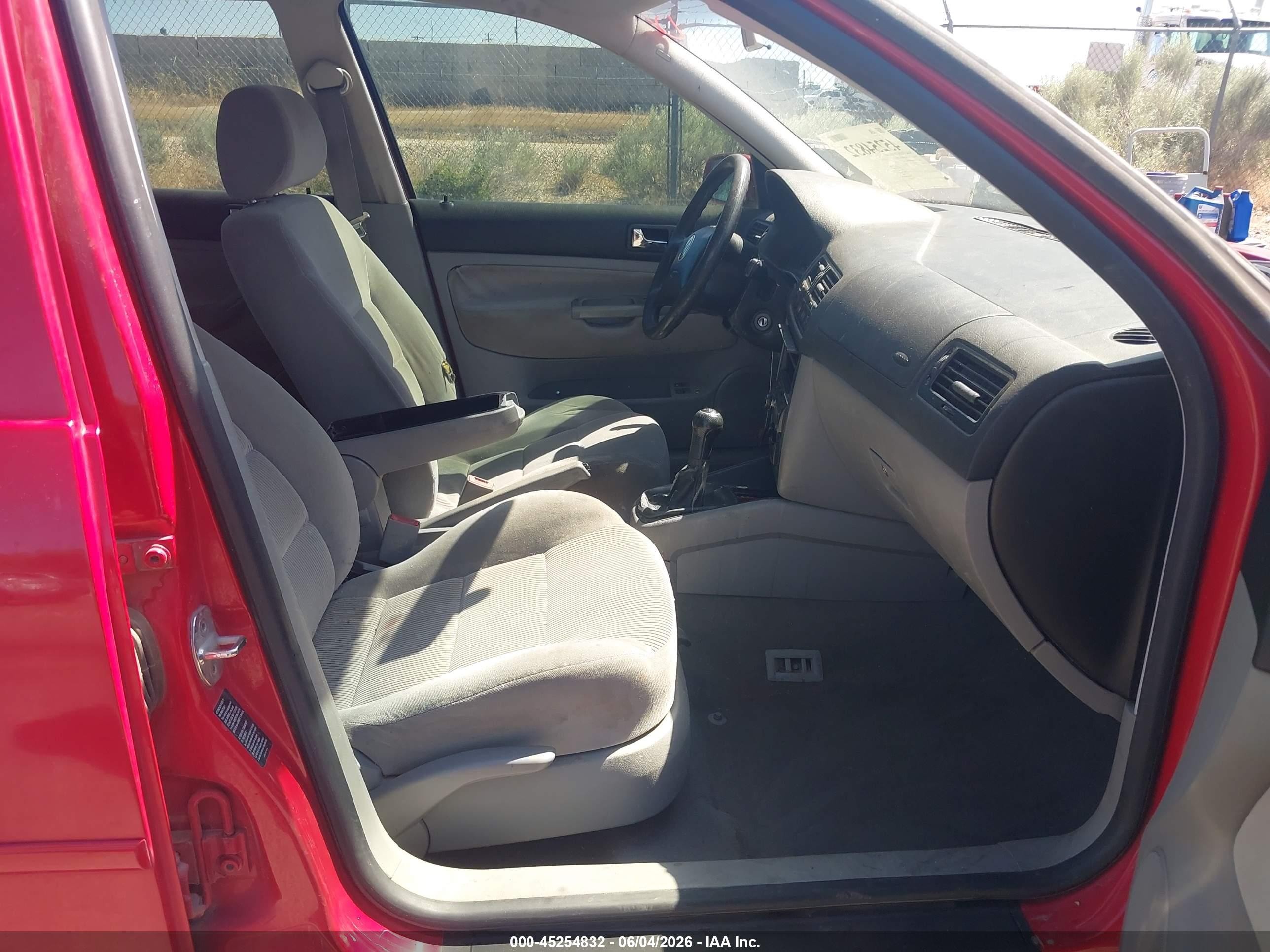 2001 Volkswagen Jetta Gls Red vin: 3VWSB69M91M145612