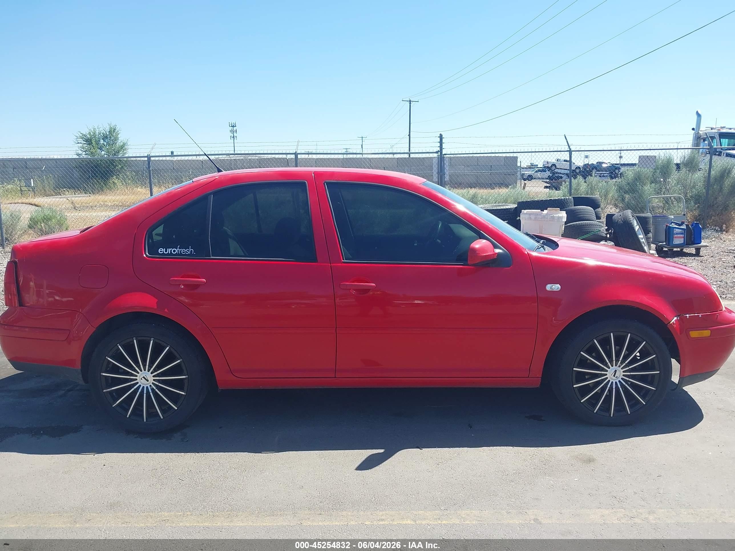 2001 Volkswagen Jetta Gls Red vin: 3VWSB69M91M145612