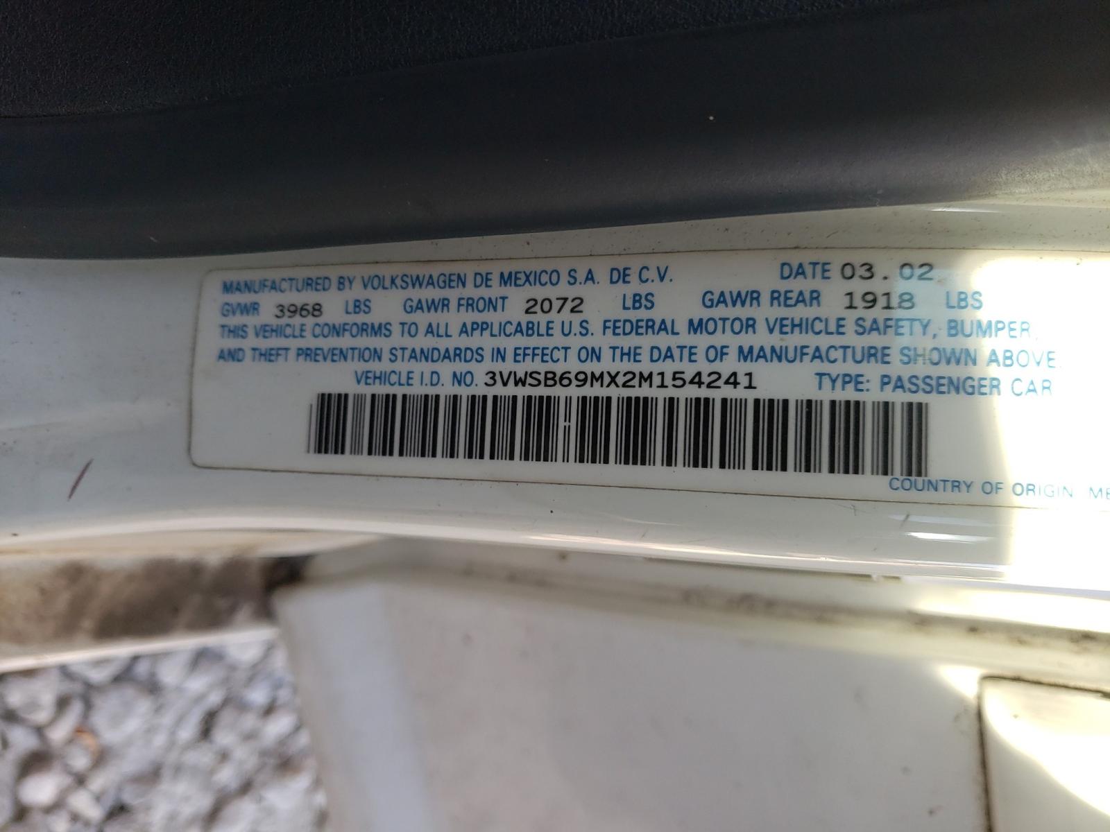 2002 Volkswagen Jetta Gls White vin: 3VWSB69MX2M154241