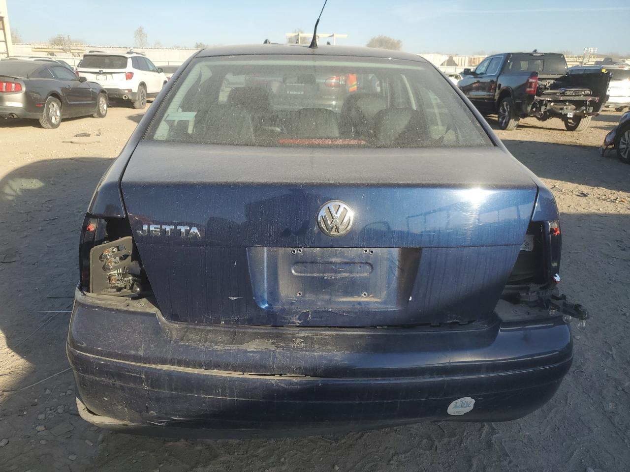 2002 Volkswagen Jetta Gls Blue vin: 3VWSB69MX2M159150