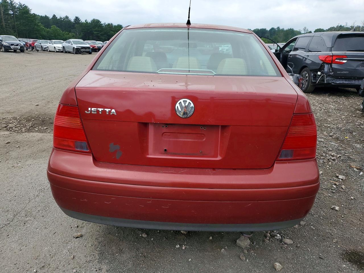 2000 Volkswagen Jetta Gls Red vin: 3VWSC29M2YM104254