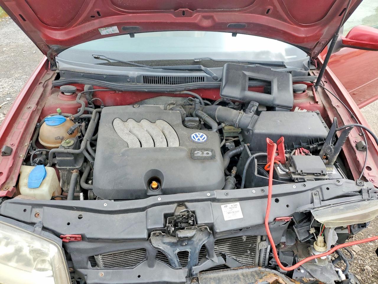 2000 Volkswagen Jetta Gls Red vin: 3VWSC29M2YM104254