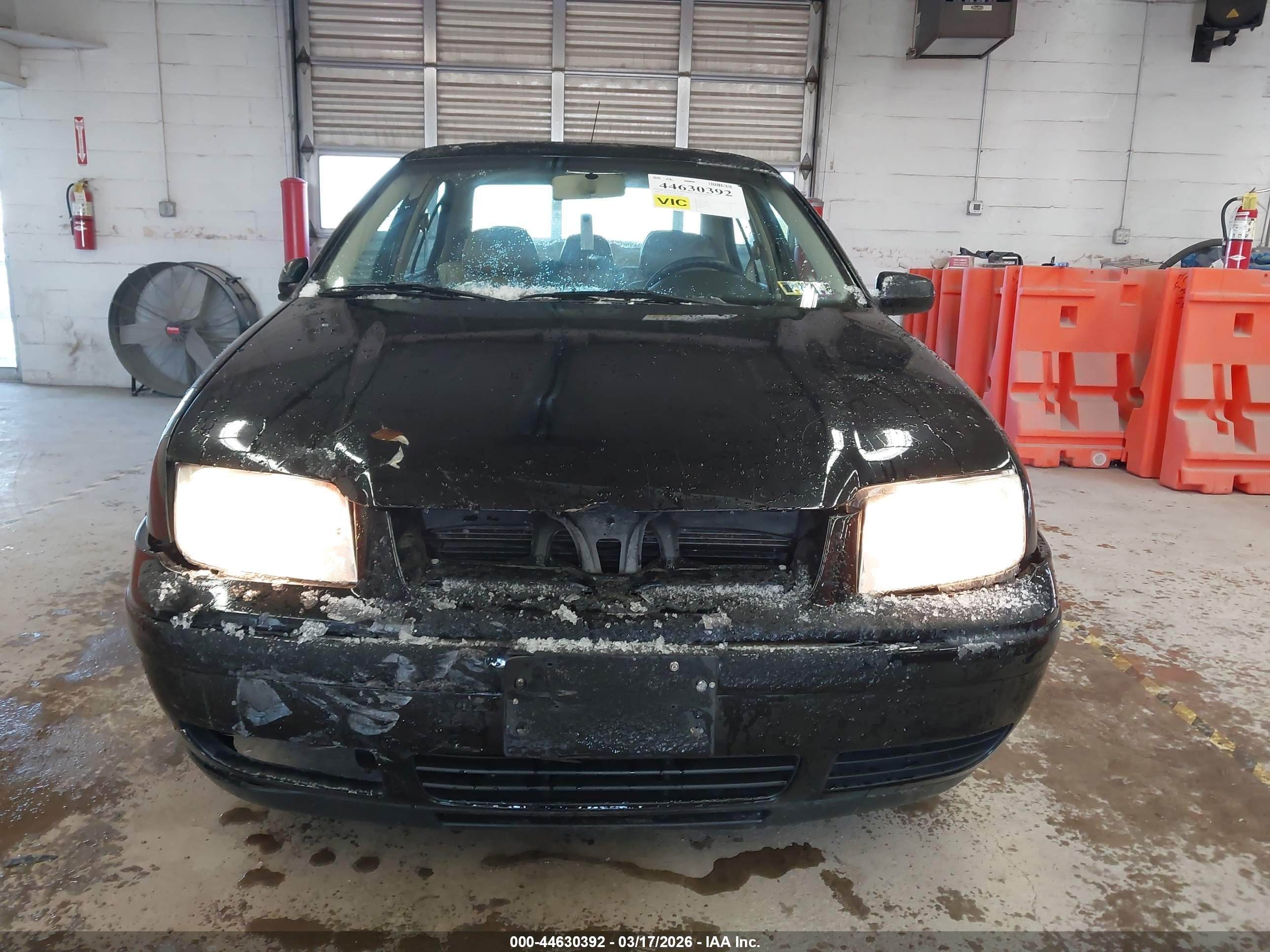 2000 Volkswagen Jetta Gls Black vin: 3VWSC29M3YM000808