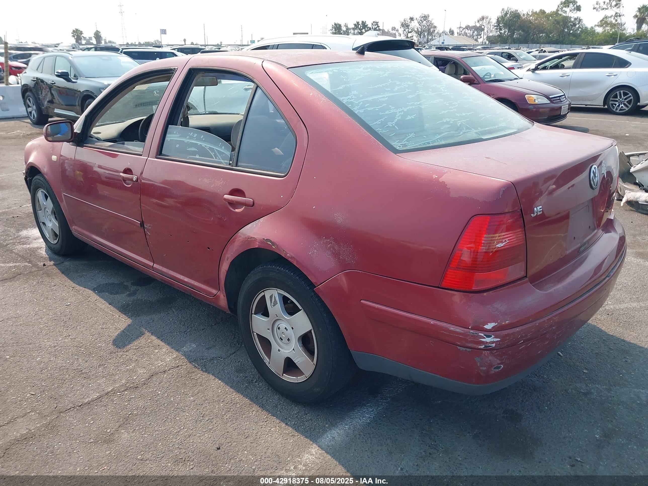 2000 Volkswagen Jetta Gls Burgundy vin: 3VWSC29M3YM095354