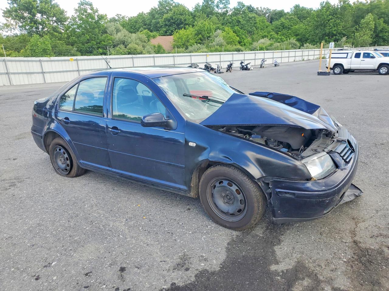 2000 Volkswagen Jetta Gls Blue vin: 3VWSC29M4YM104742
